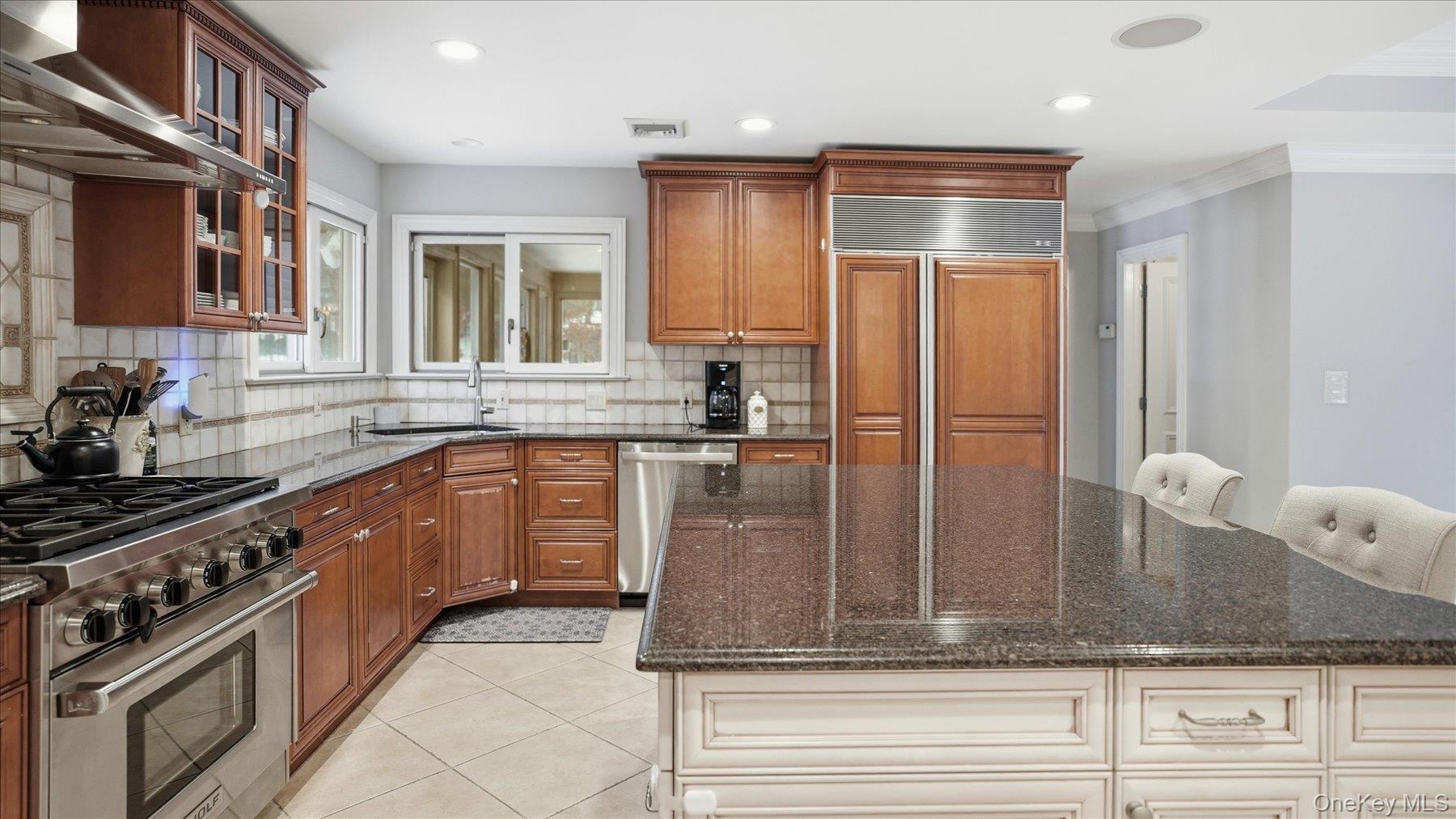 16 Daniel Lane, Dix Hills, NY 11746