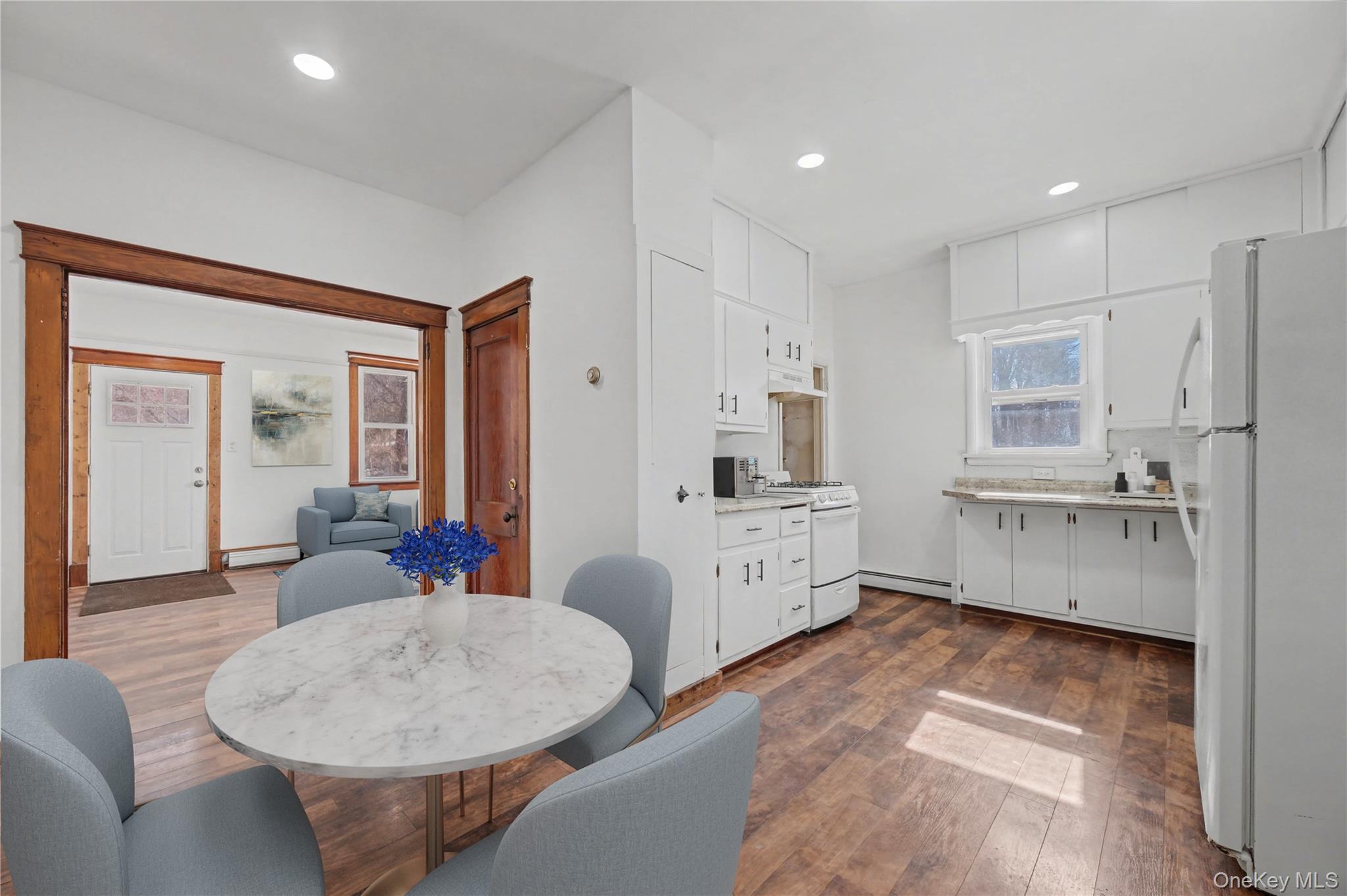 44 Cedar Avenue, New Windsor, NY 12553