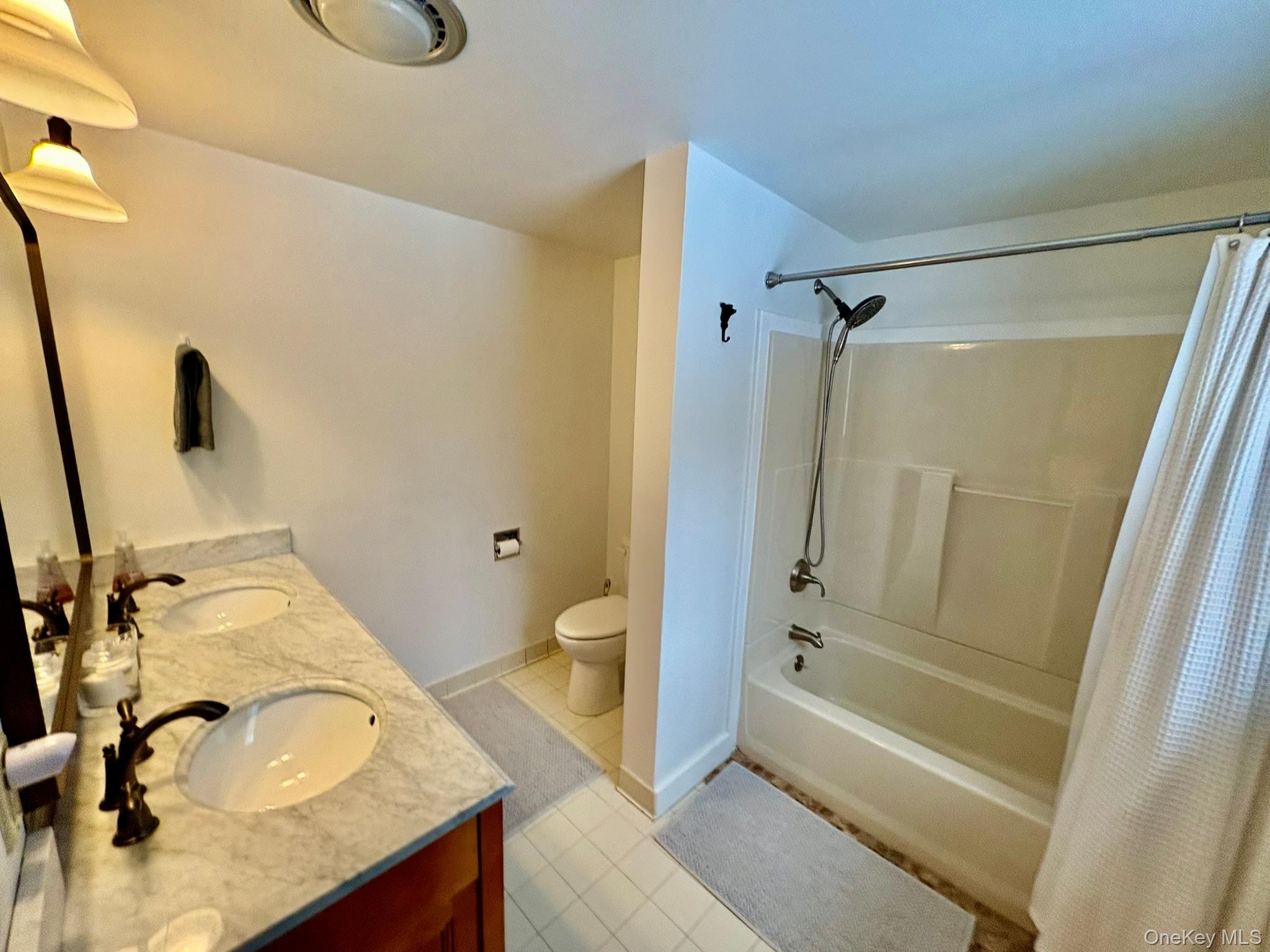 84 Country Road, Callicoon, NY 12723