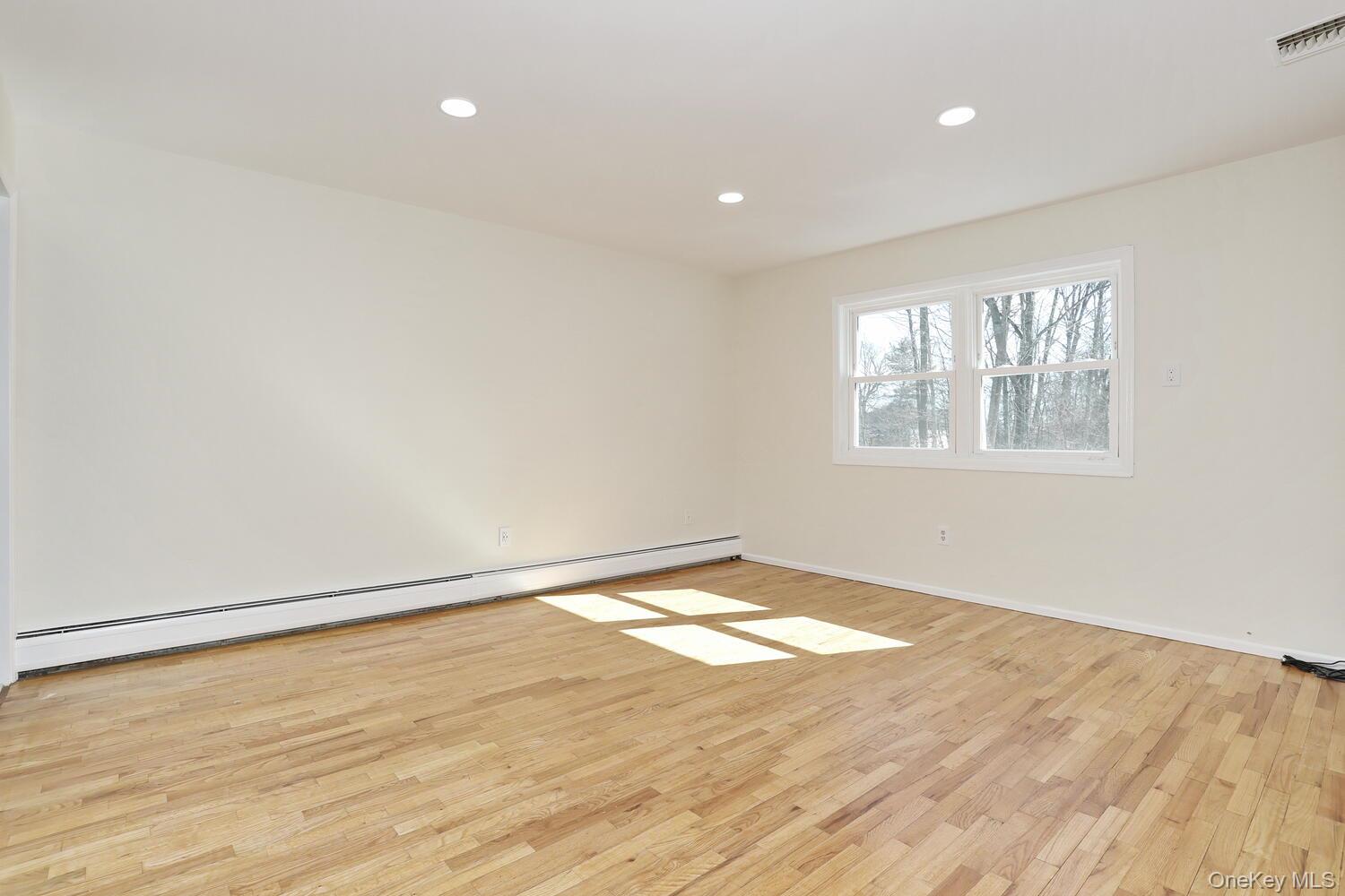 14 Singer Avenue, Spring Valley, NY 10977