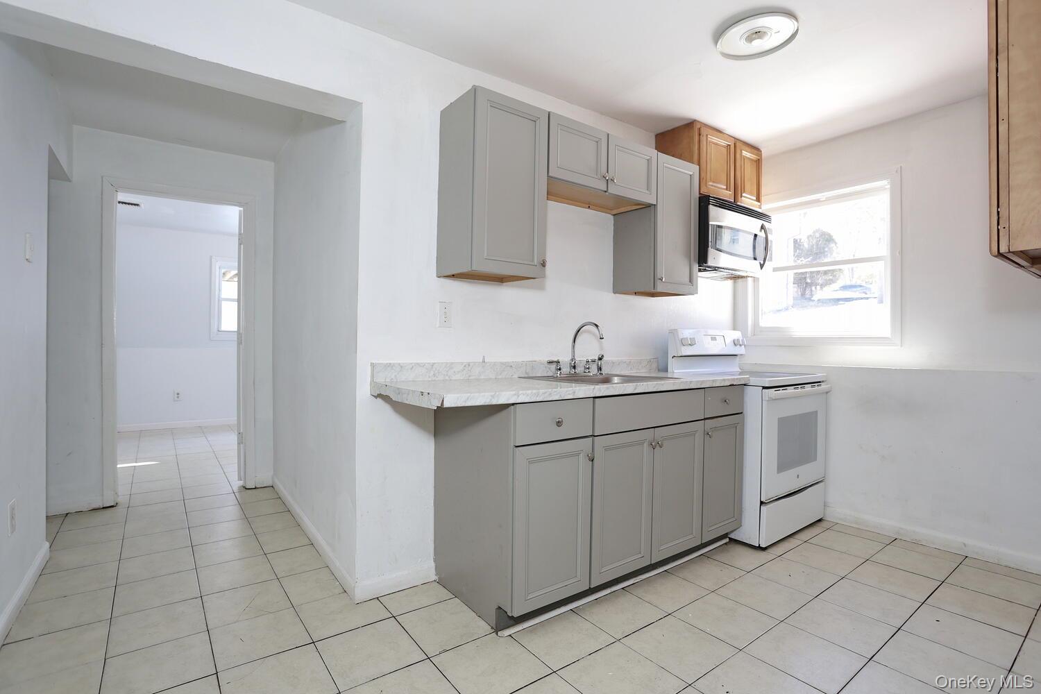 14 Singer Avenue, Spring Valley, NY 10977