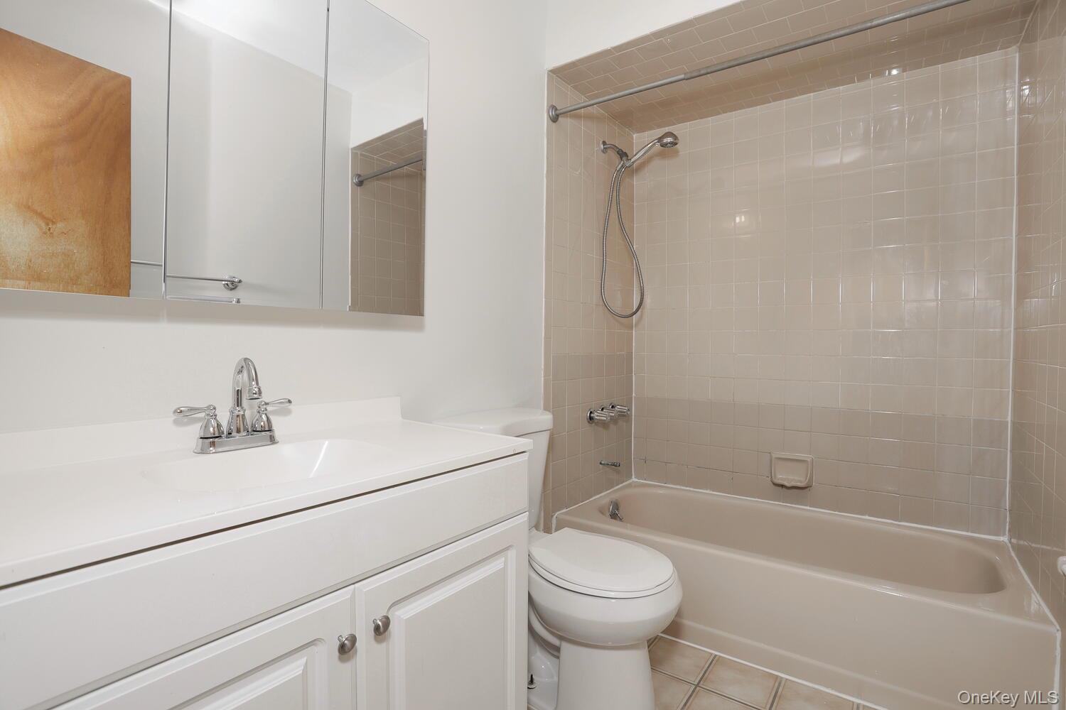 14 Singer Avenue, Spring Valley, NY 10977