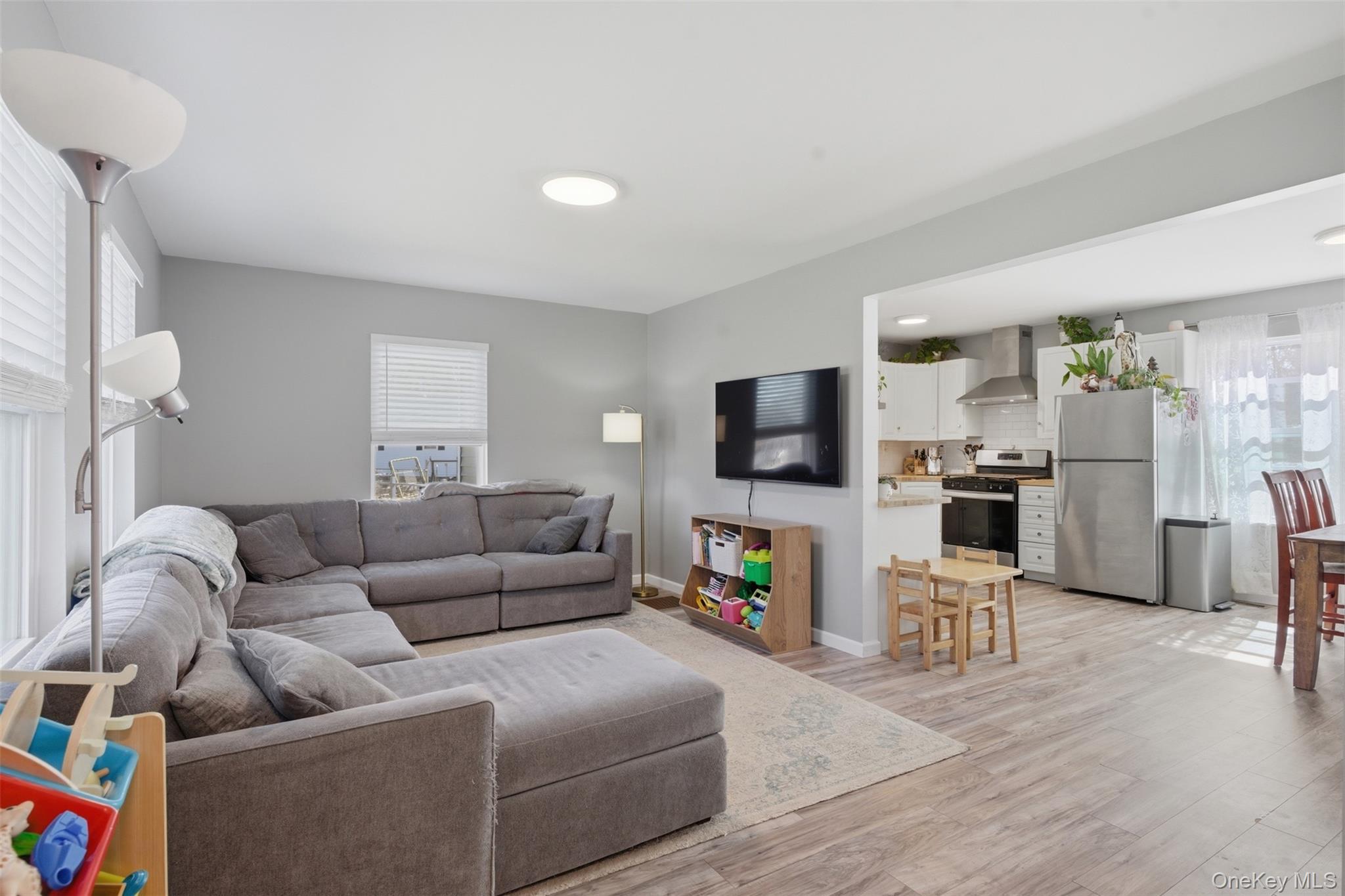 2151 State Route 52, Pine Bush, NY 12566