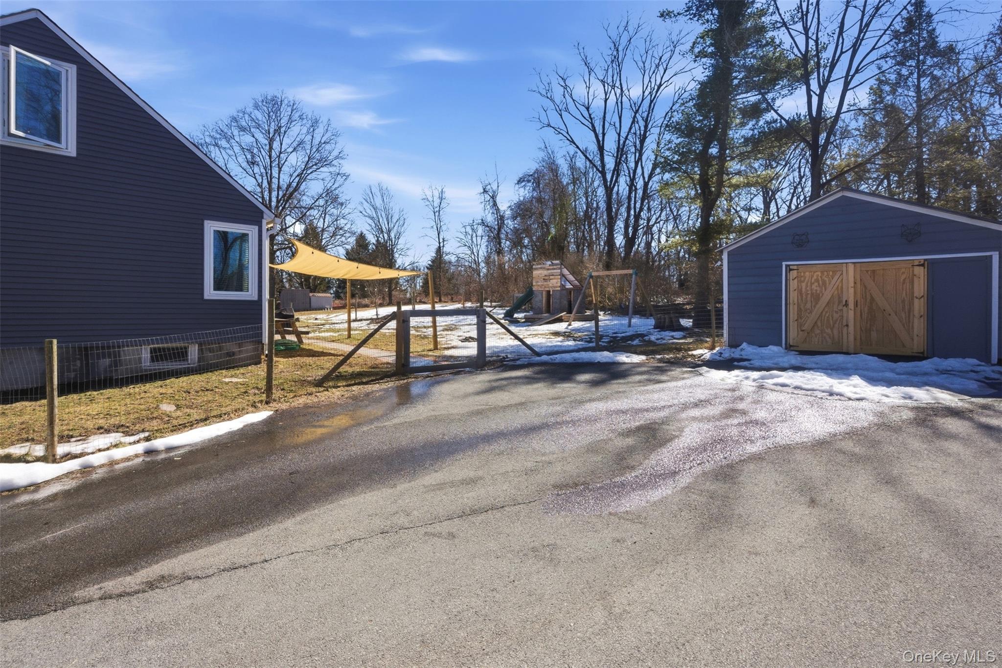 2151 State Route 52, Pine Bush, NY 12566