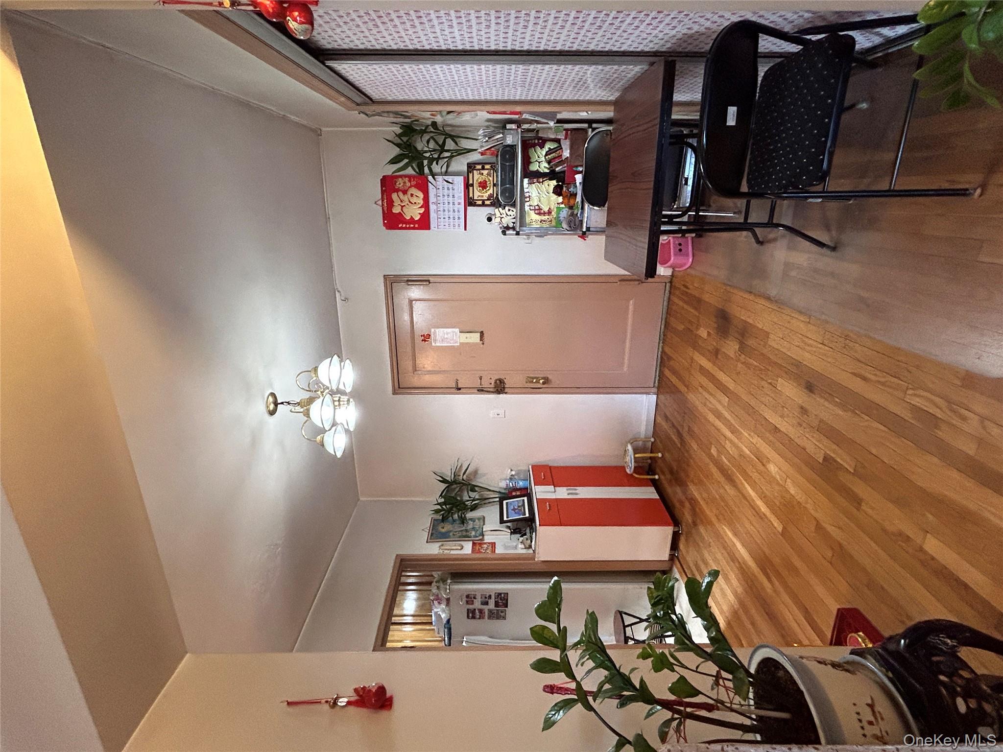 2534 Union Street # 2F, Flushing, NY 11354