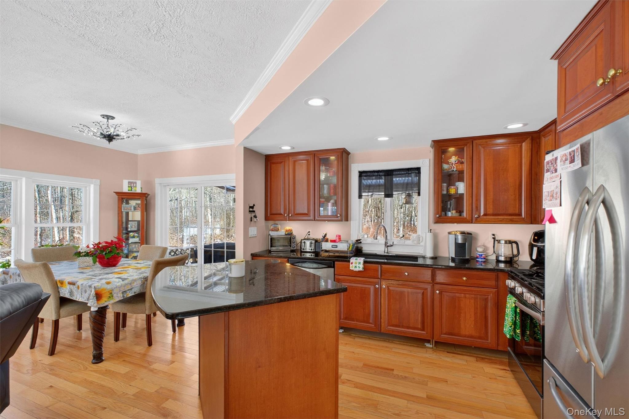 8 Garrett Place, Carmel, NY 10512