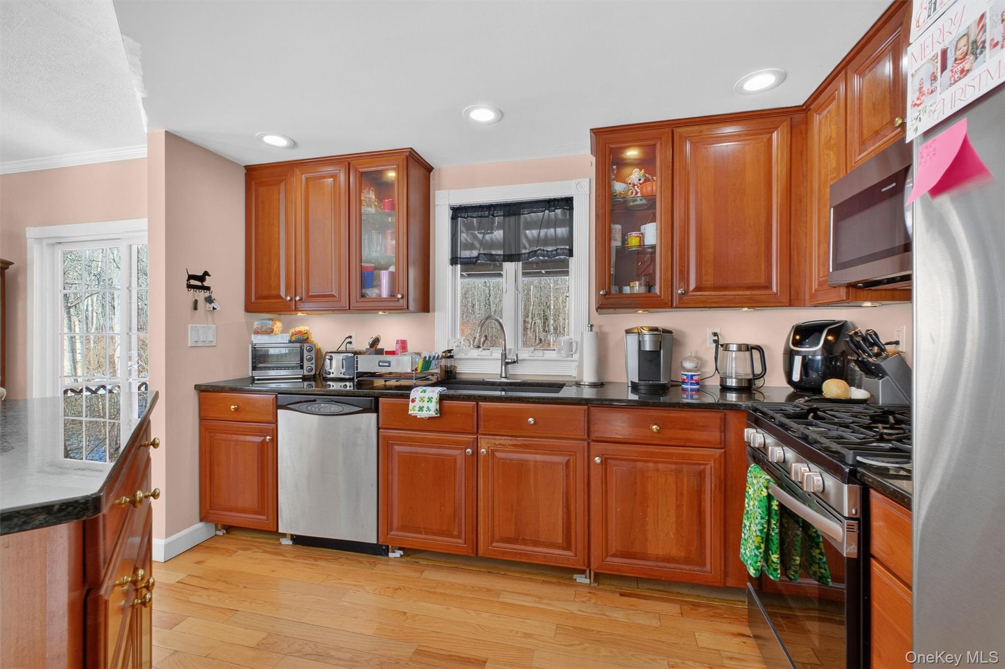 8 Garrett Place, Carmel, NY 10512