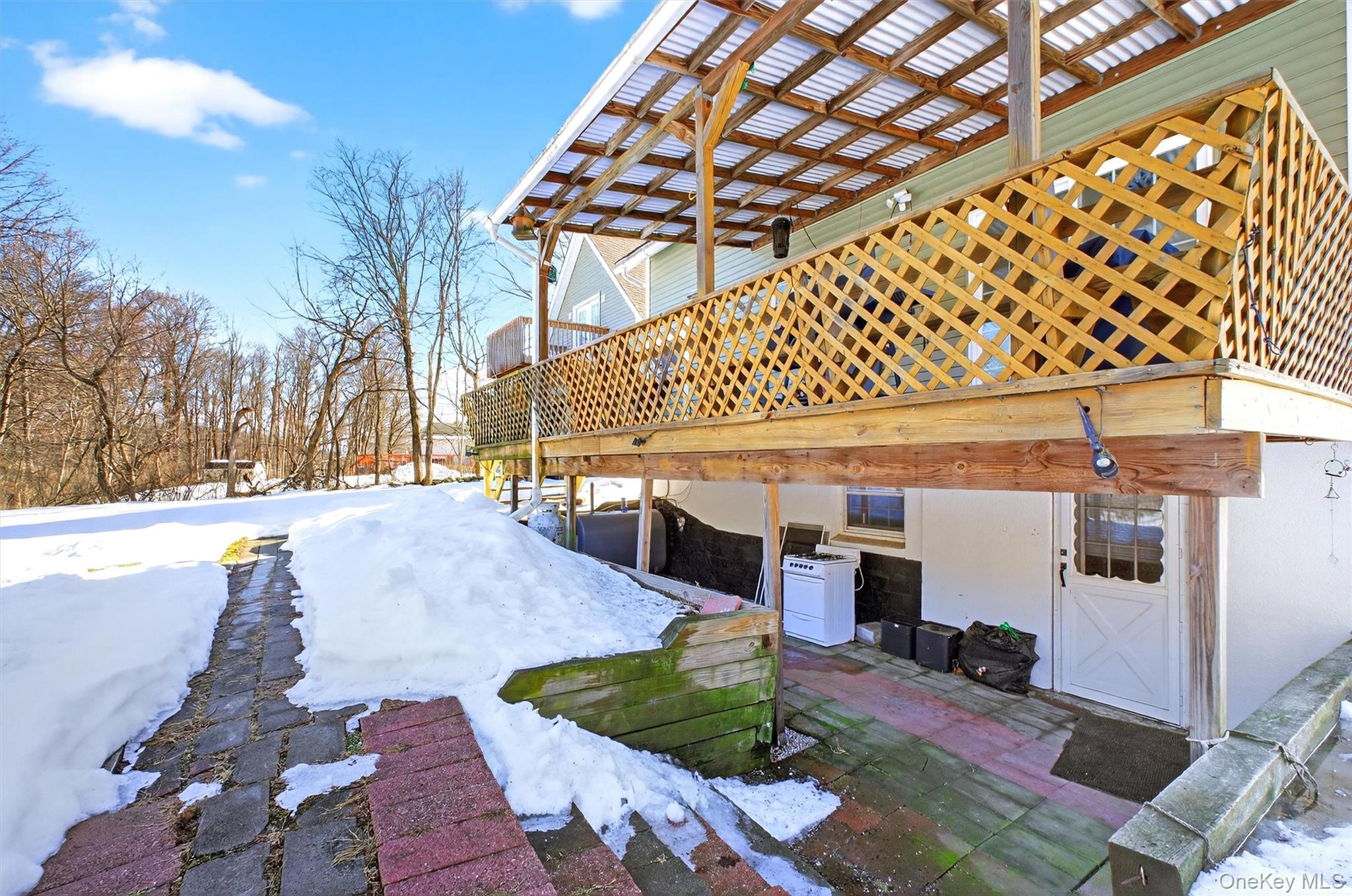 8 Garrett Place, Carmel, NY 10512