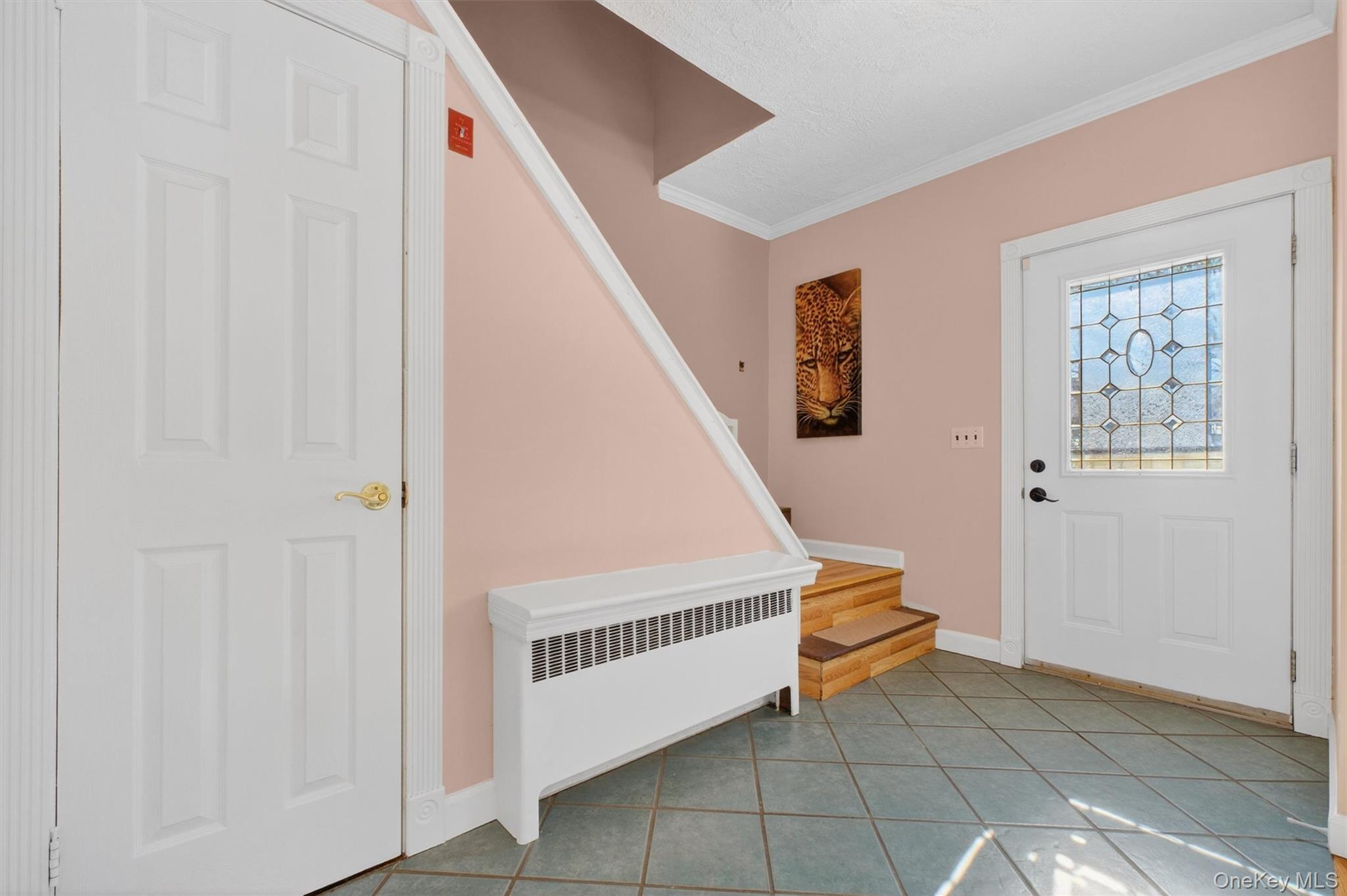 8 Garrett Place, Carmel, NY 10512