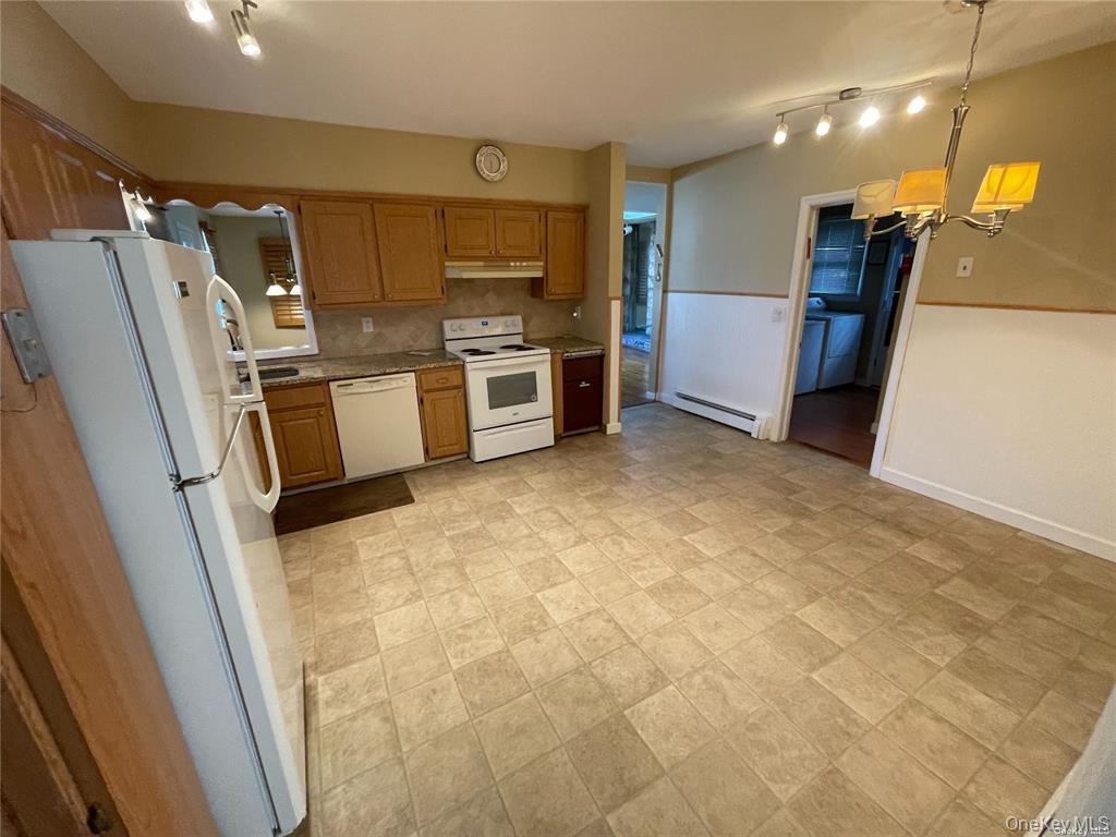 217 Greeley, Sayville, NY 11782