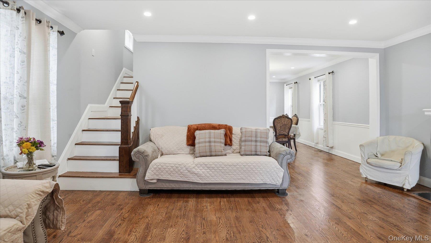 56 Northumberland, Lynbrook, NY 11563