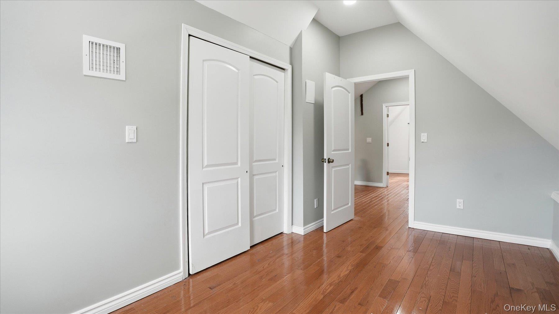 56 Northumberland, Lynbrook, NY 11563