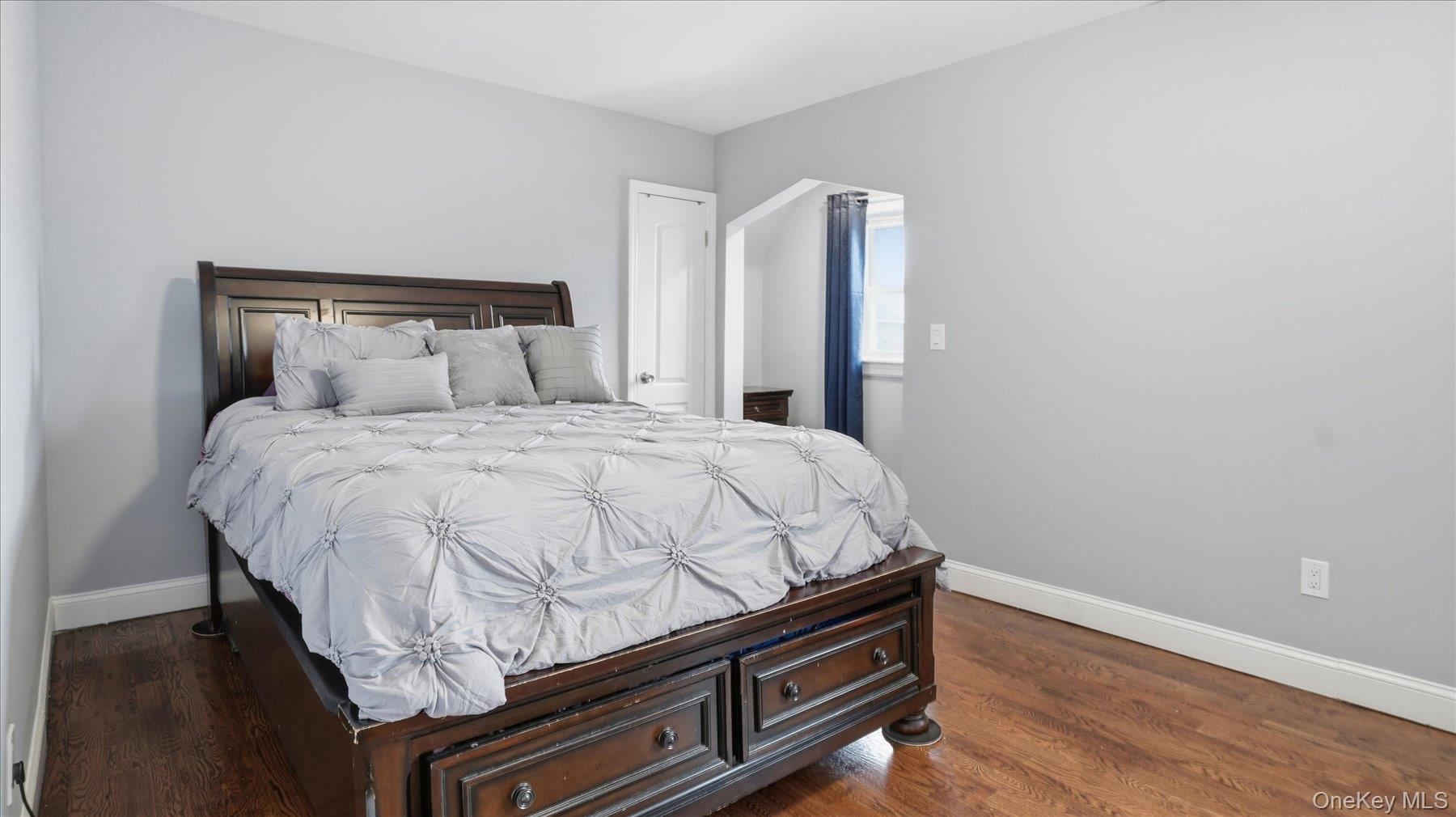 56 Northumberland, Lynbrook, NY 11563