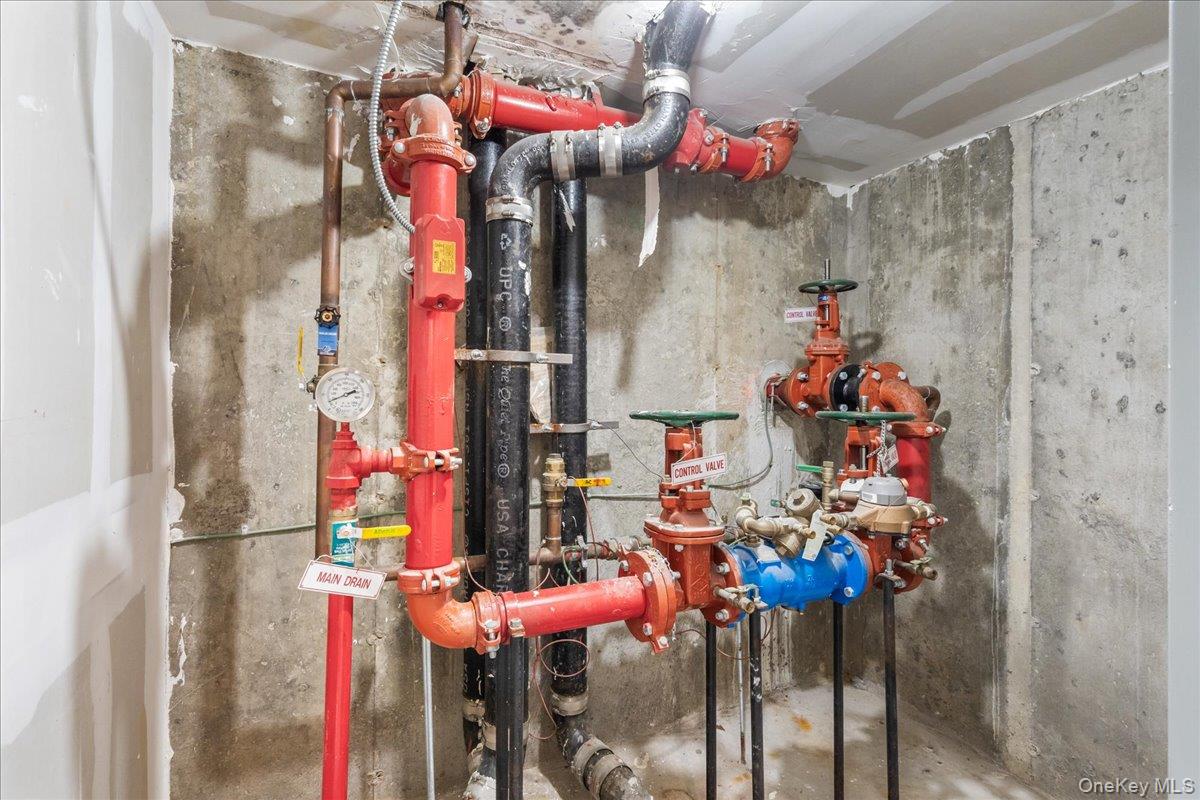 101-12 43rd Avenue, Corona, NY 11368