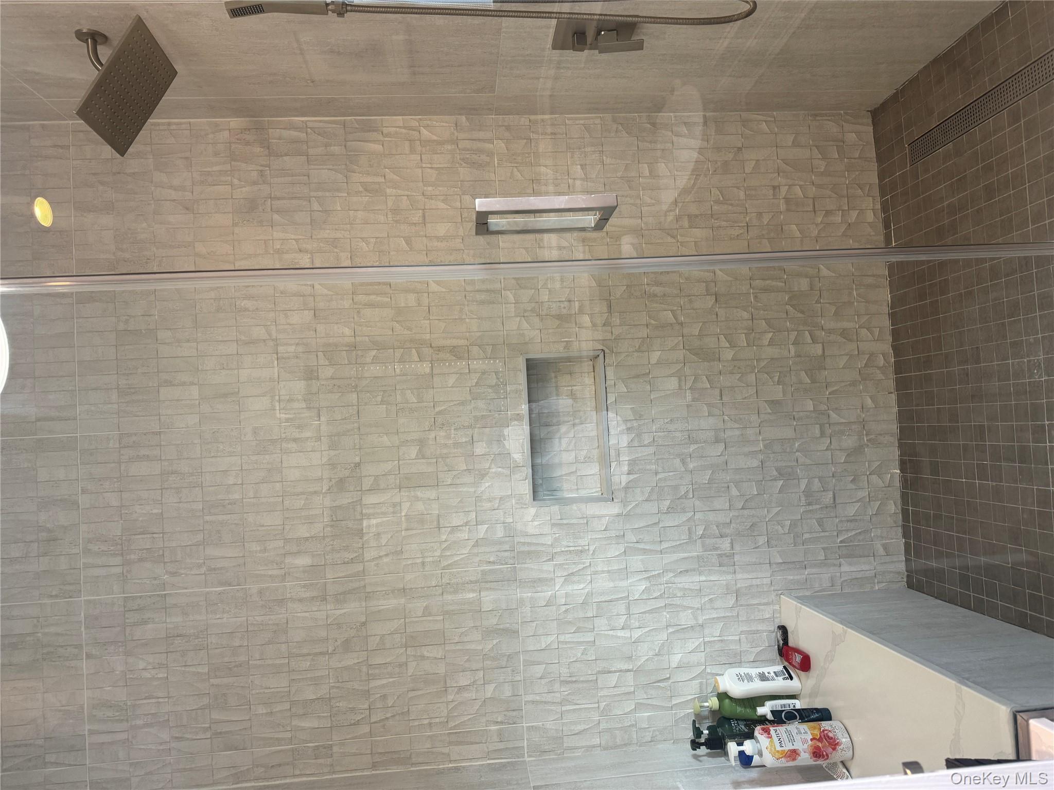 221 Rivendell Court, Melville, NY 11747