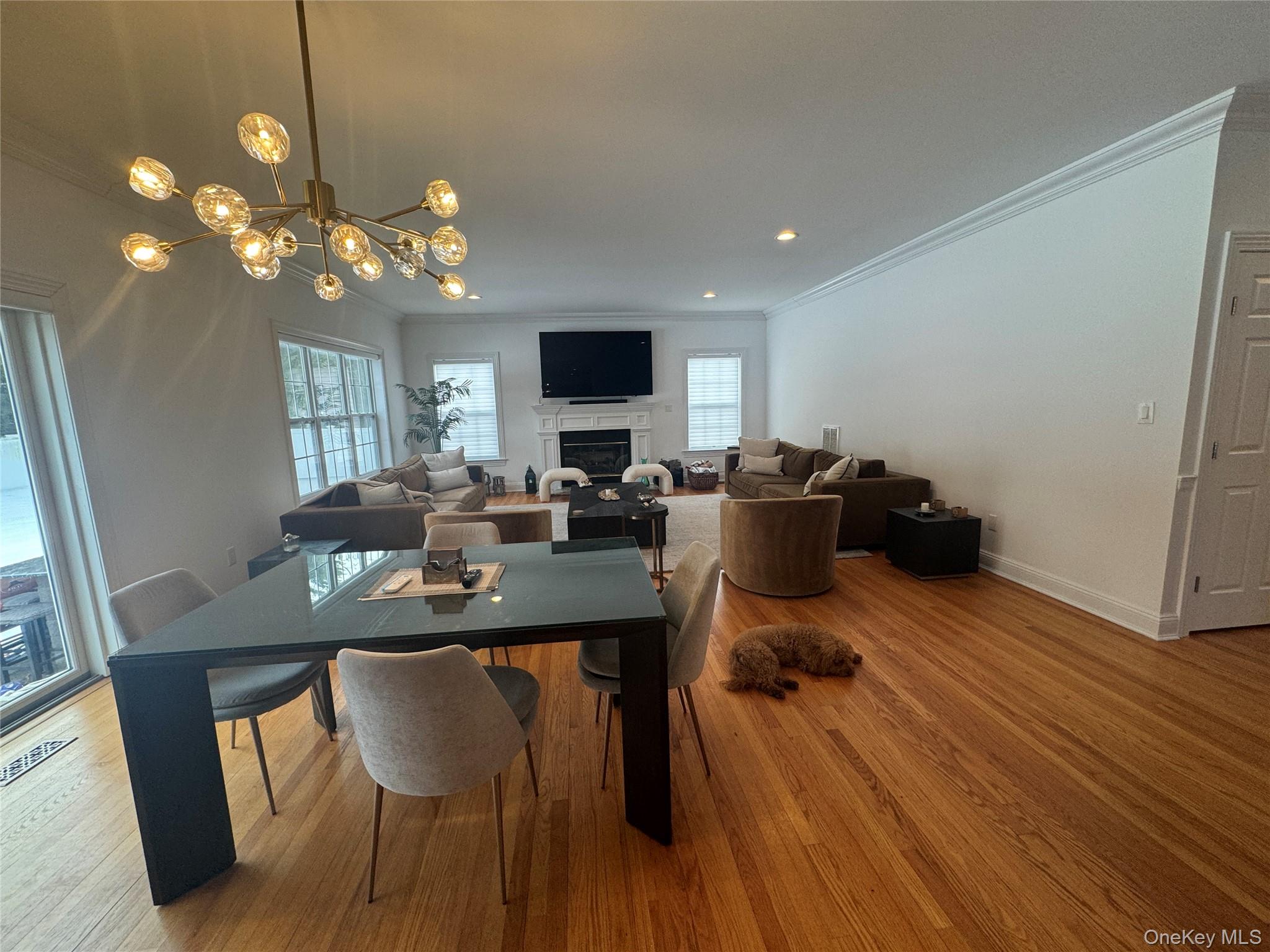 221 Rivendell Court, Melville, NY 11747