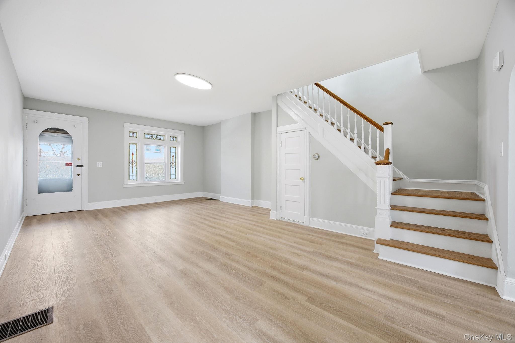 1739 W 9th Street, Brooklyn, NY 11223