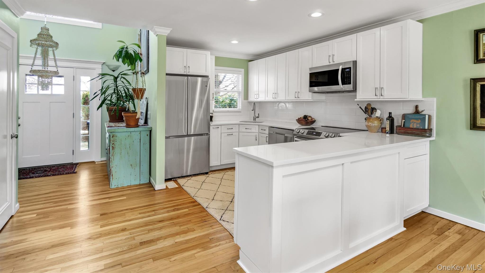 25 Mitchell # 3, Westhampton Beach, NY 11978