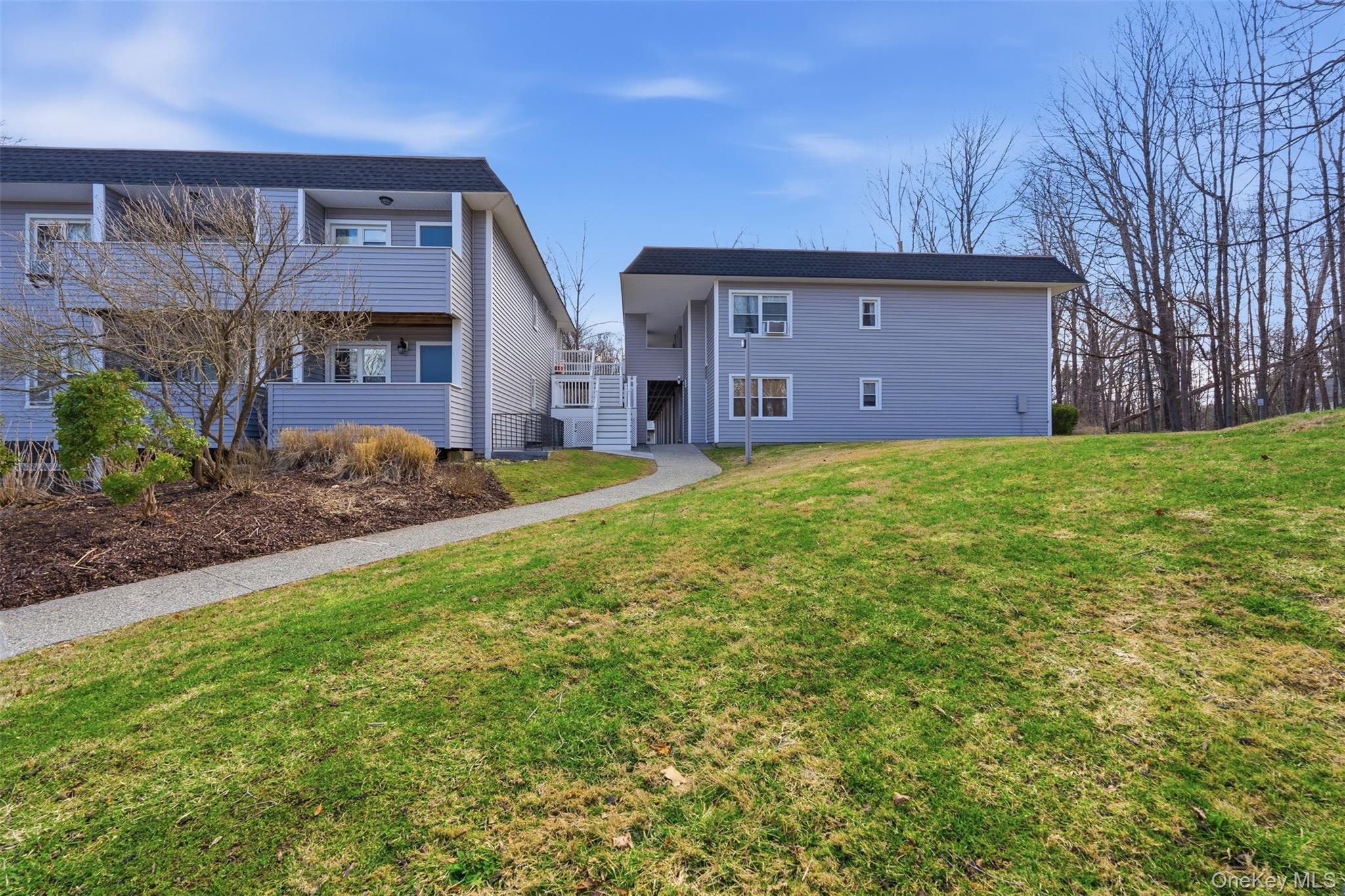 10 Wild Oaks Road # 103, Goldens Bridge, NY 10526