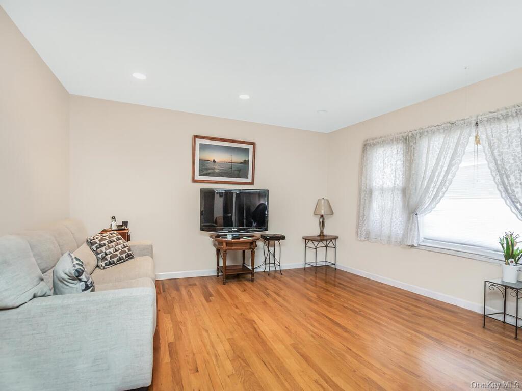 64 Ashland Street, New Rochelle, NY 10801