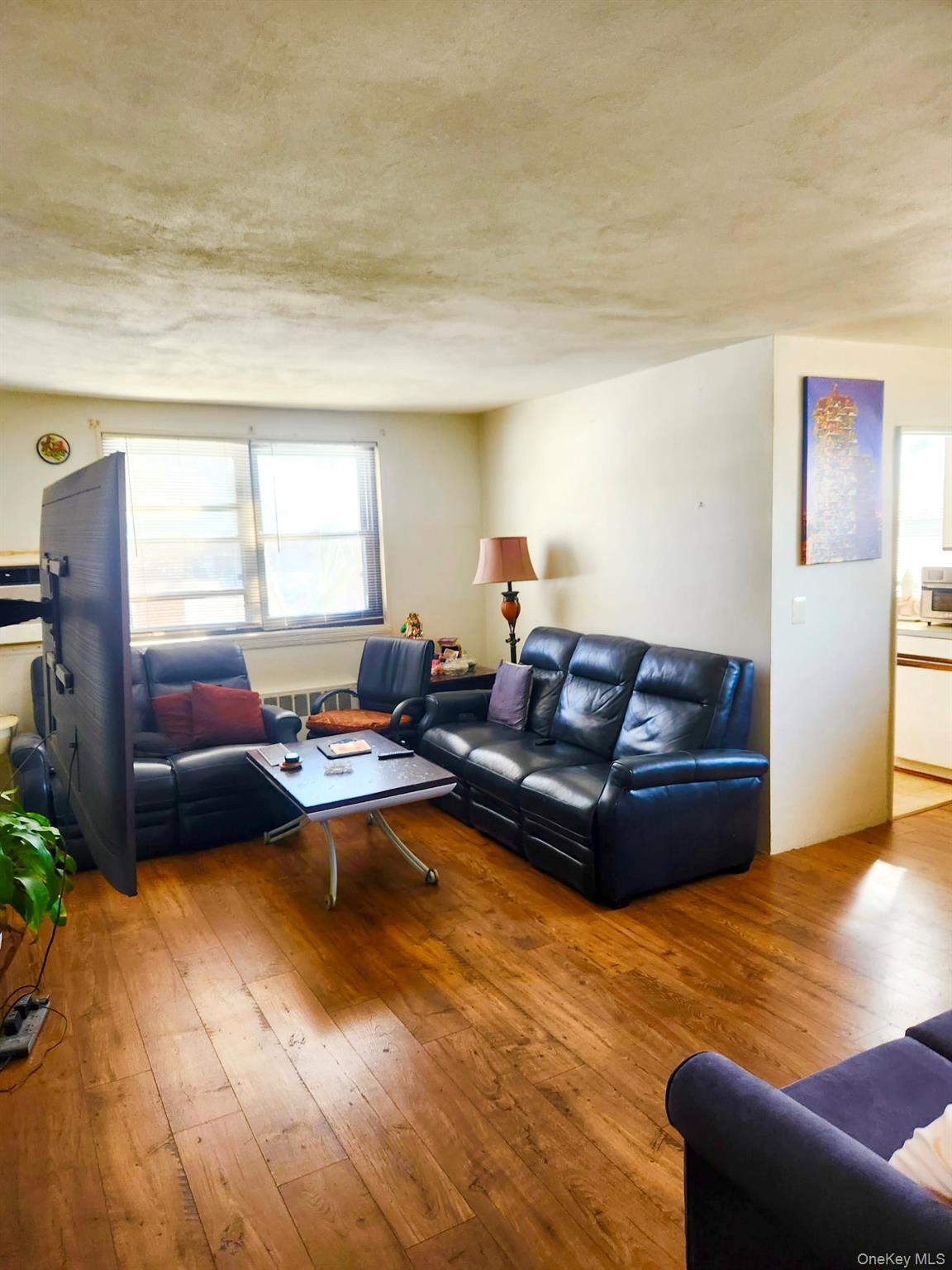 57-65 246 Crescent # 2, Douglaston, NY 11362