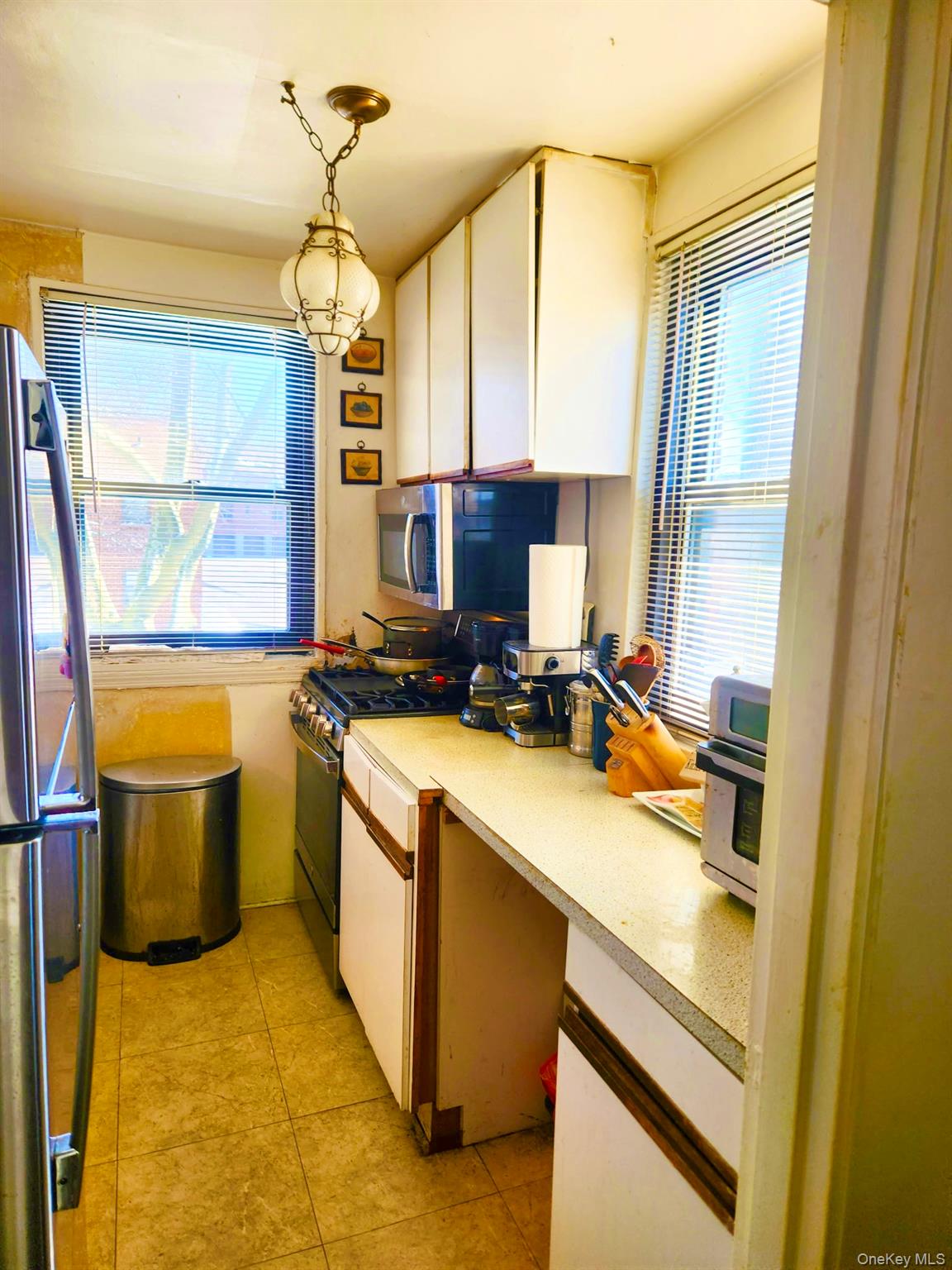 57-65 246 Crescent # 2, Douglaston, NY 11362