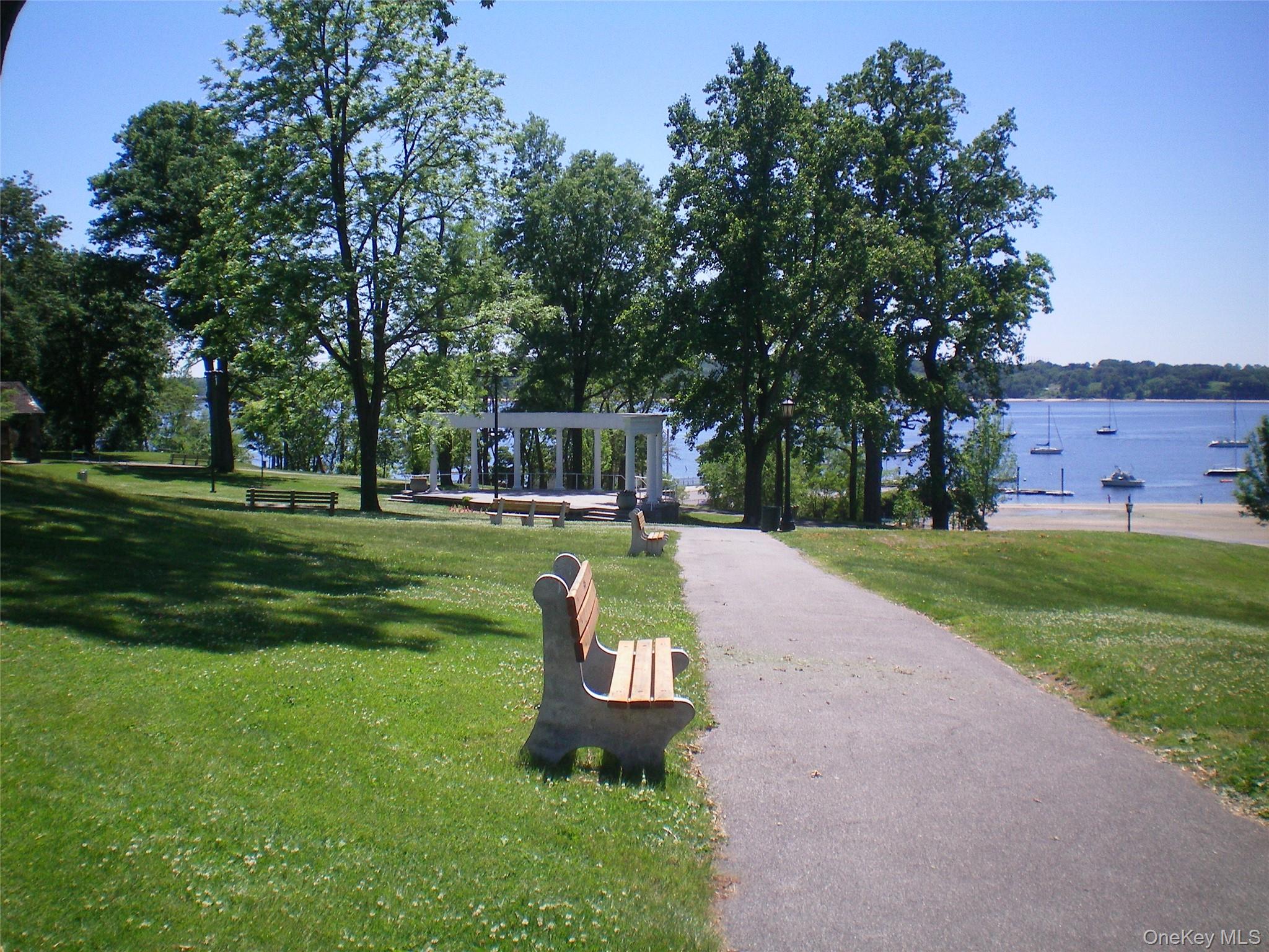 22 Town Path # 2, Glen Cove, NY 11542