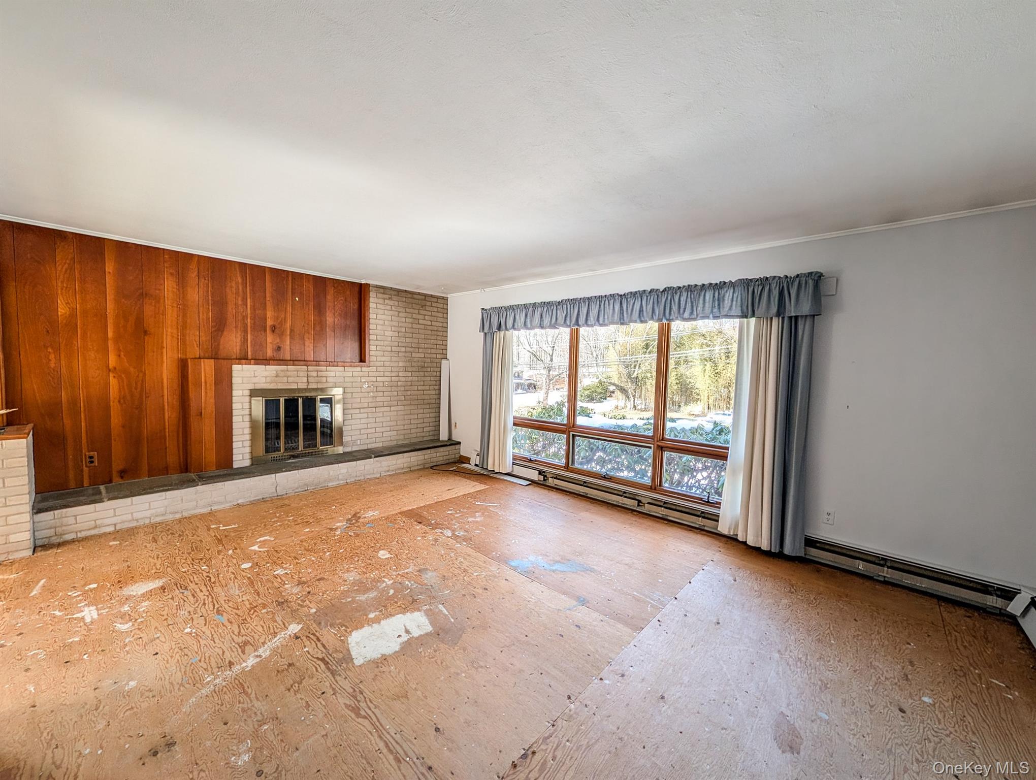 5180 Sound Avenue, Mattituck, NY 11952