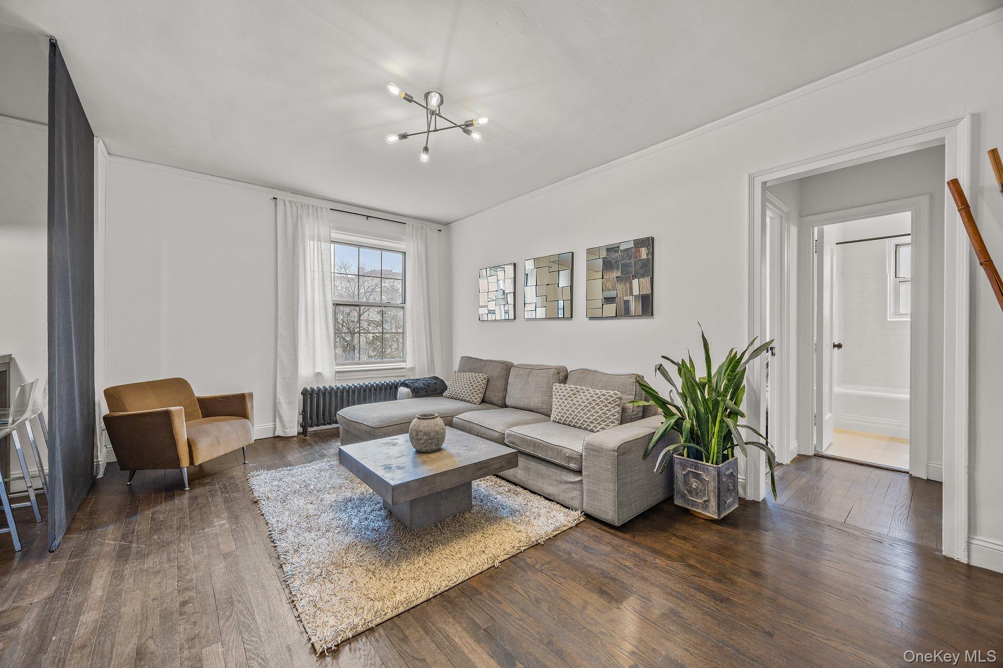 5525 31st Avenue # 3L, Woodside, NY 11377