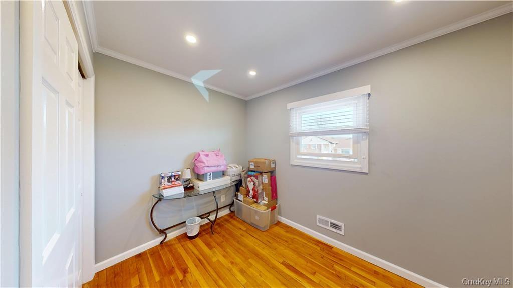 57 Richfield Street, Plainview, NY 11803