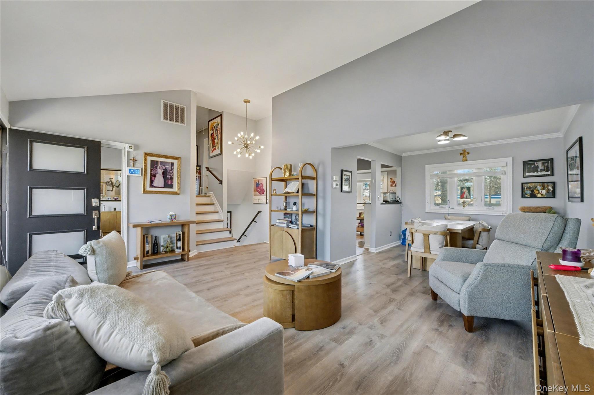 57 Richfield Street, Plainview, NY 11803