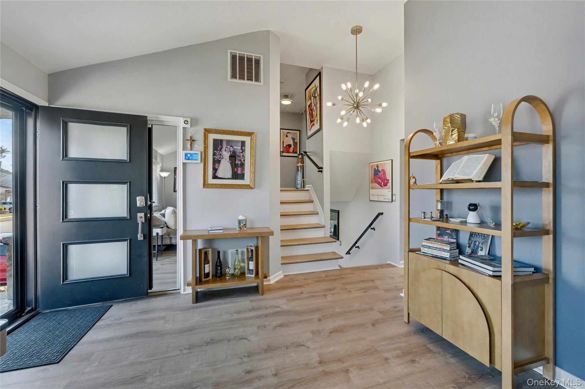 57 Richfield Street, Plainview, NY 11803