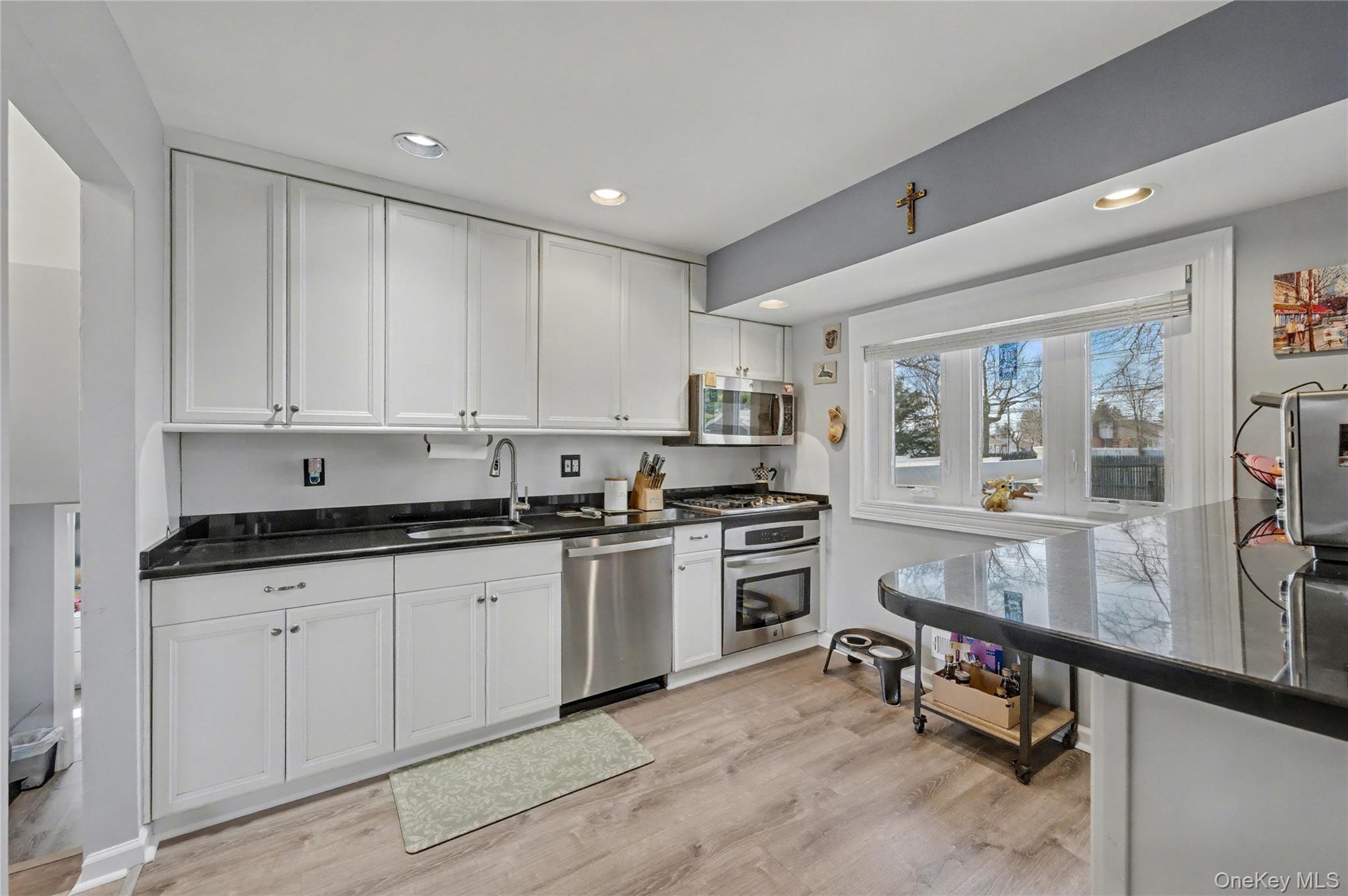 57 Richfield Street, Plainview, NY 11803