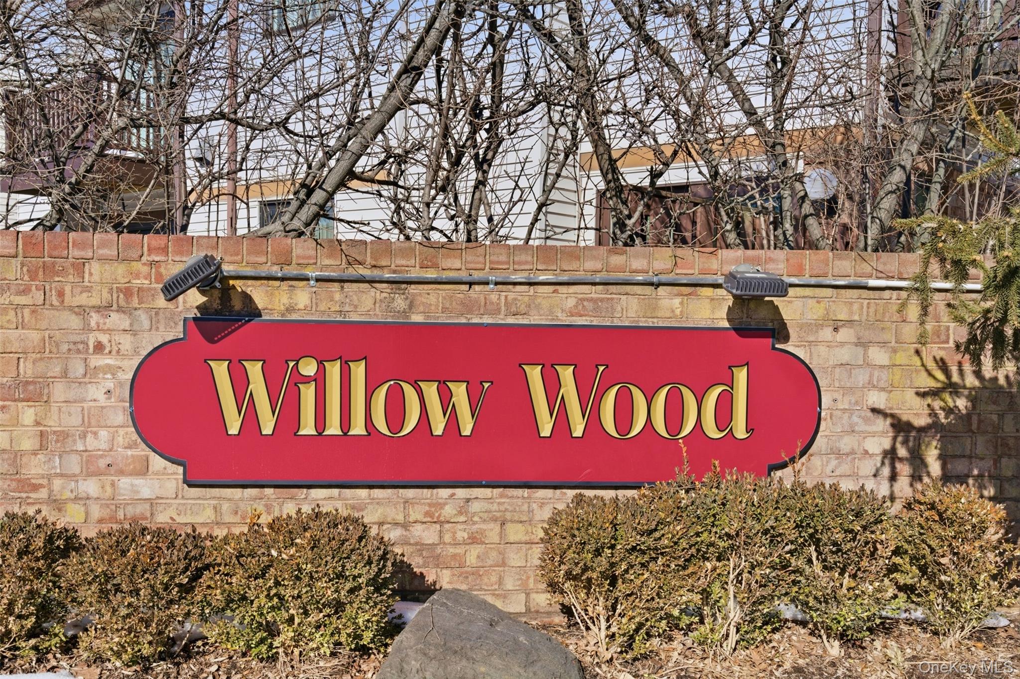 11 Balsam Court # 11, Wantagh, NY 11793