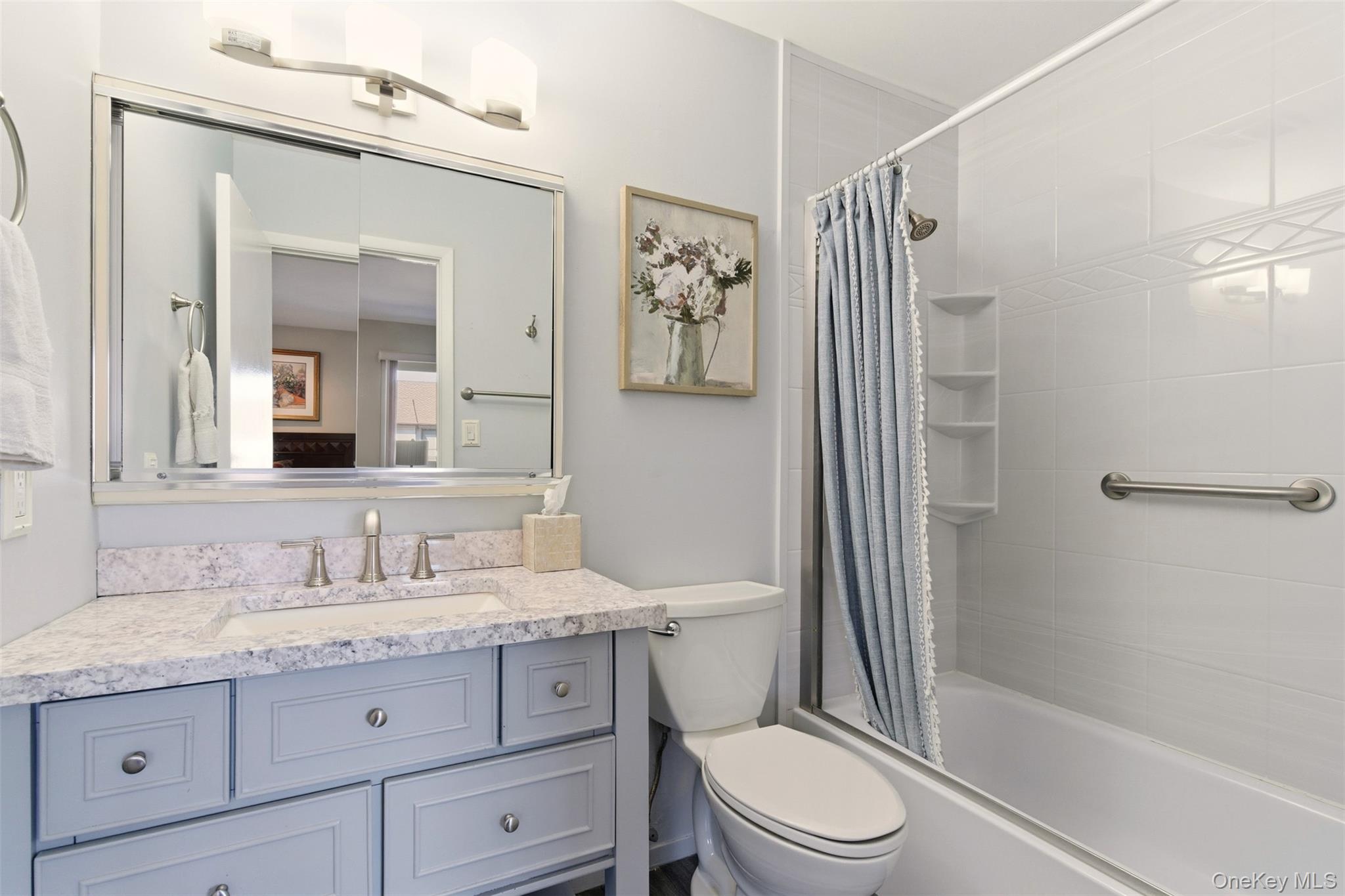 11 Balsam Court # 11, Wantagh, NY 11793