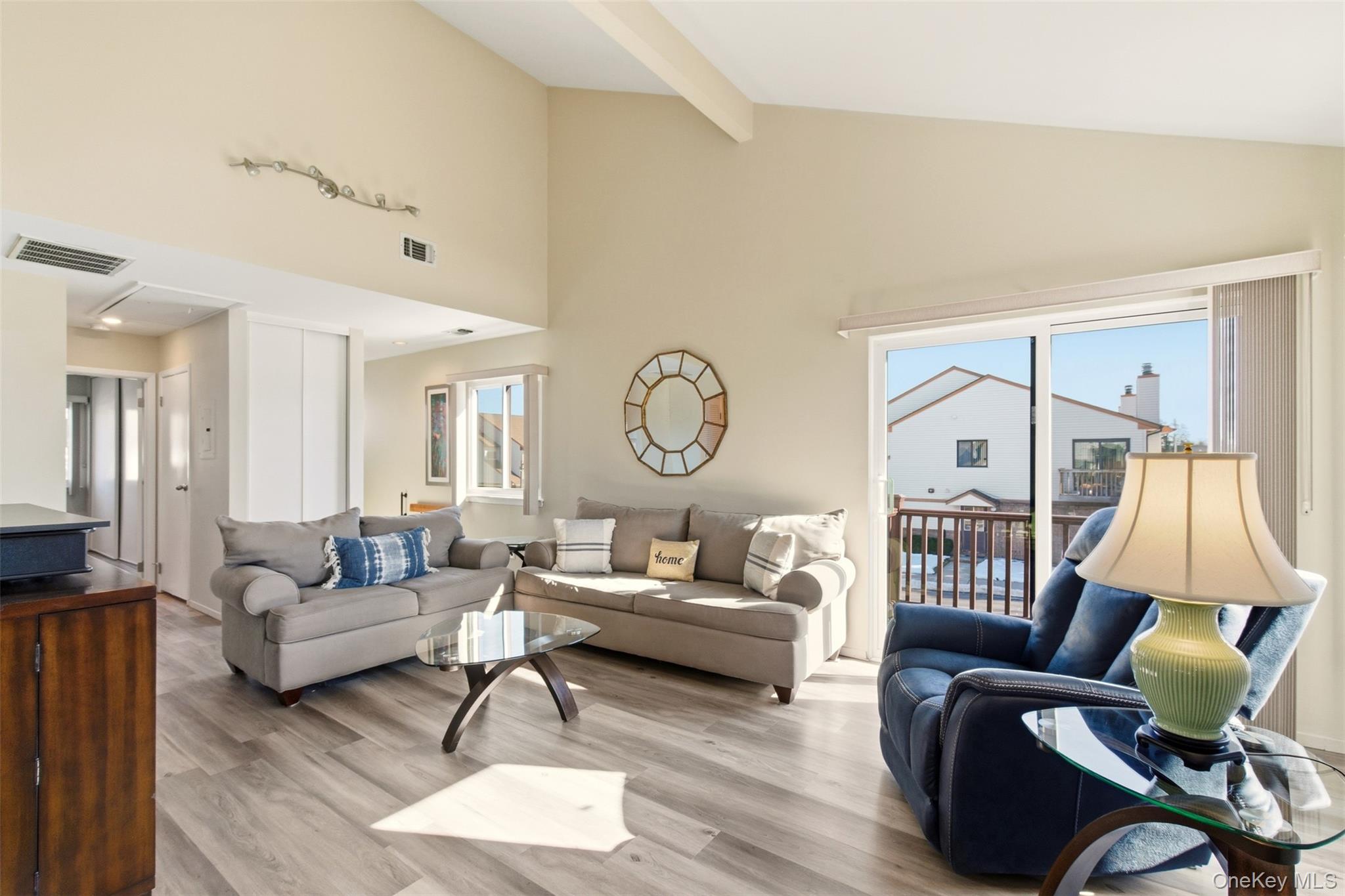 11 Balsam Court # 11, Wantagh, NY 11793