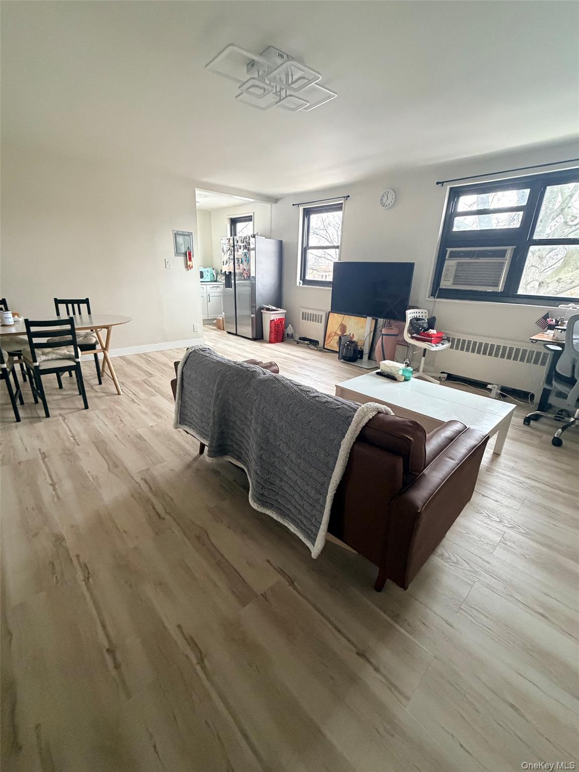 18-06 169 Street # 2Fl, Whitestone, NY 11357