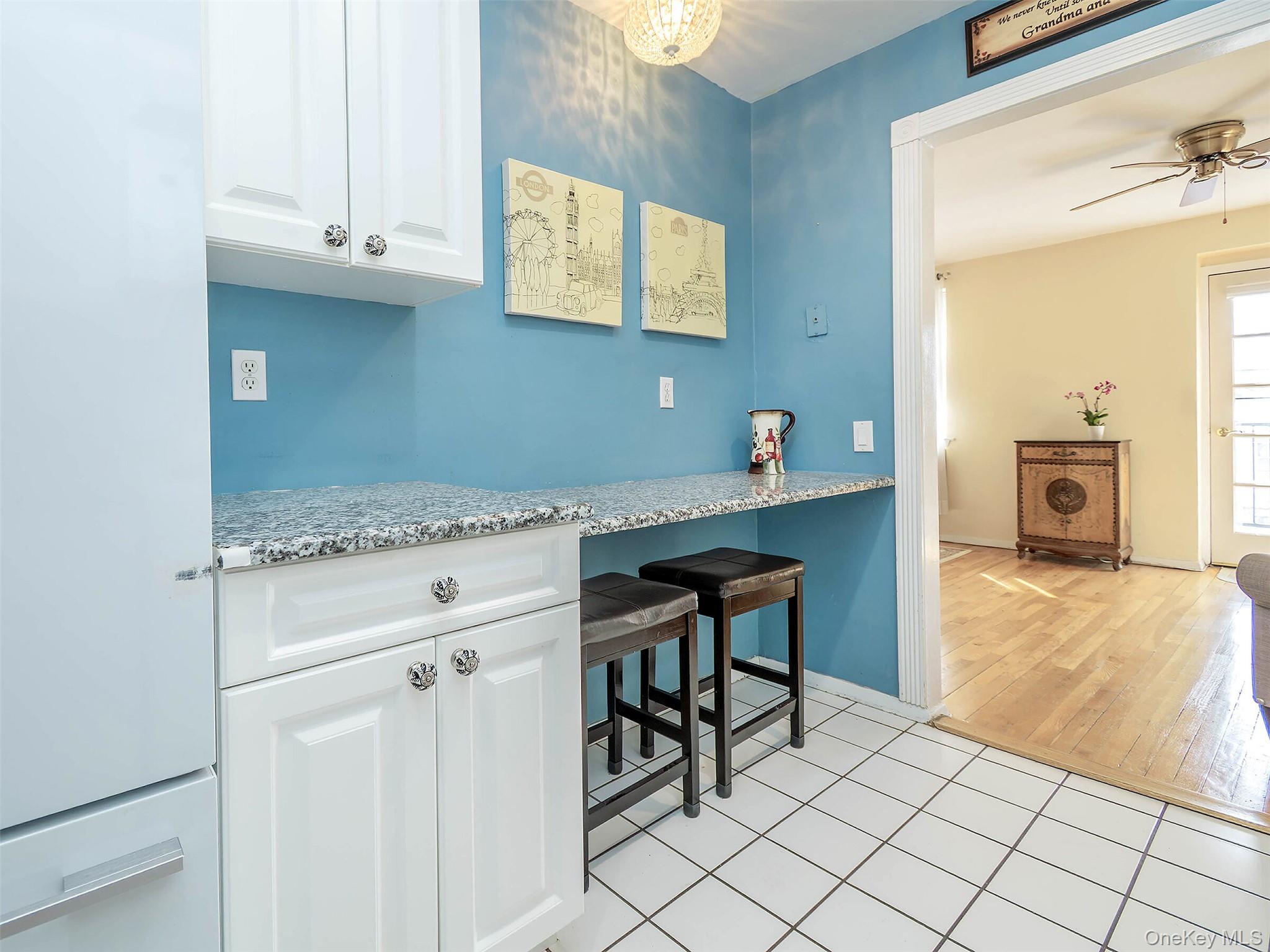 32 Pearsall # 2D, Glen Cove, NY 11542