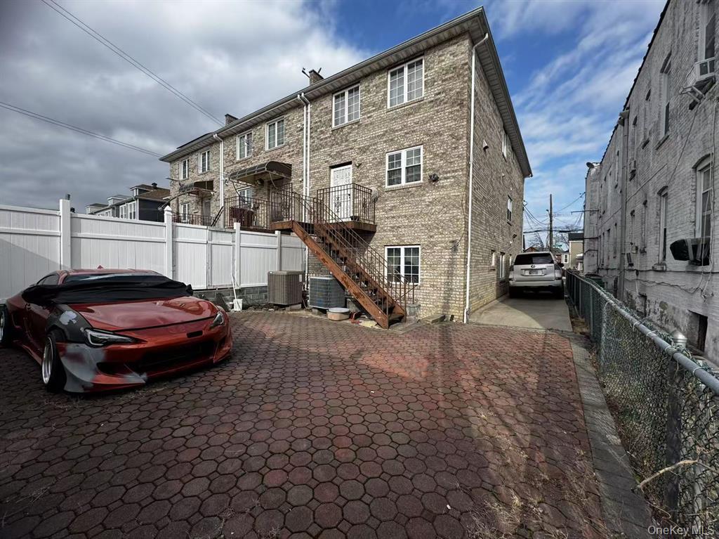 2832 dudley Avenue, Bronx, NY 10461