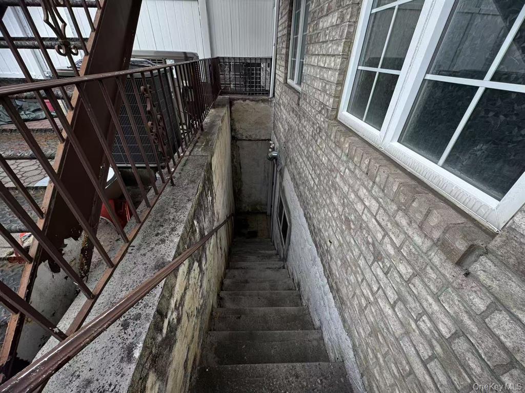 2832 dudley Avenue, Bronx, NY 10461