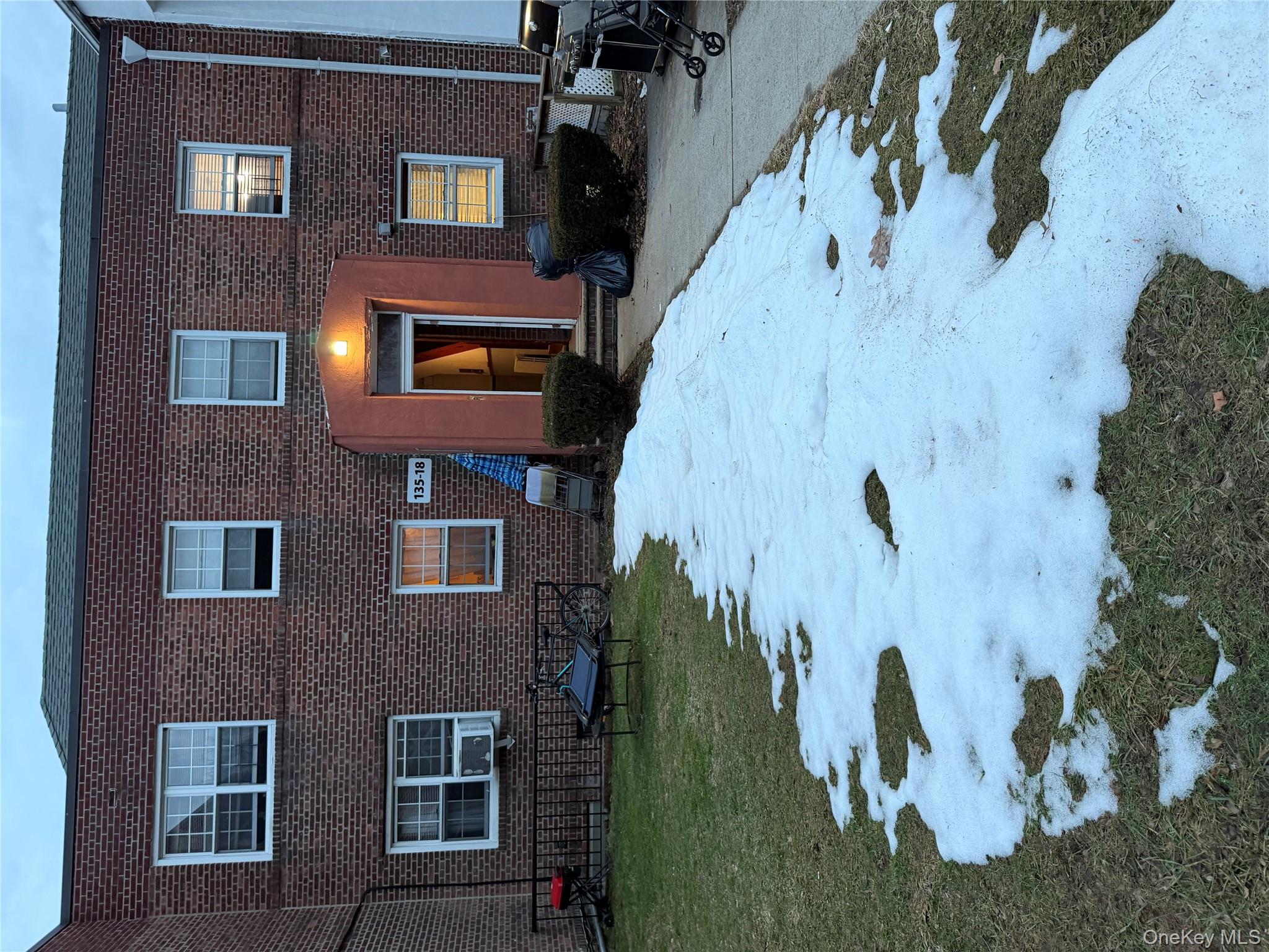 13518 78th Avenue # 13F, Flushing, NY 11367