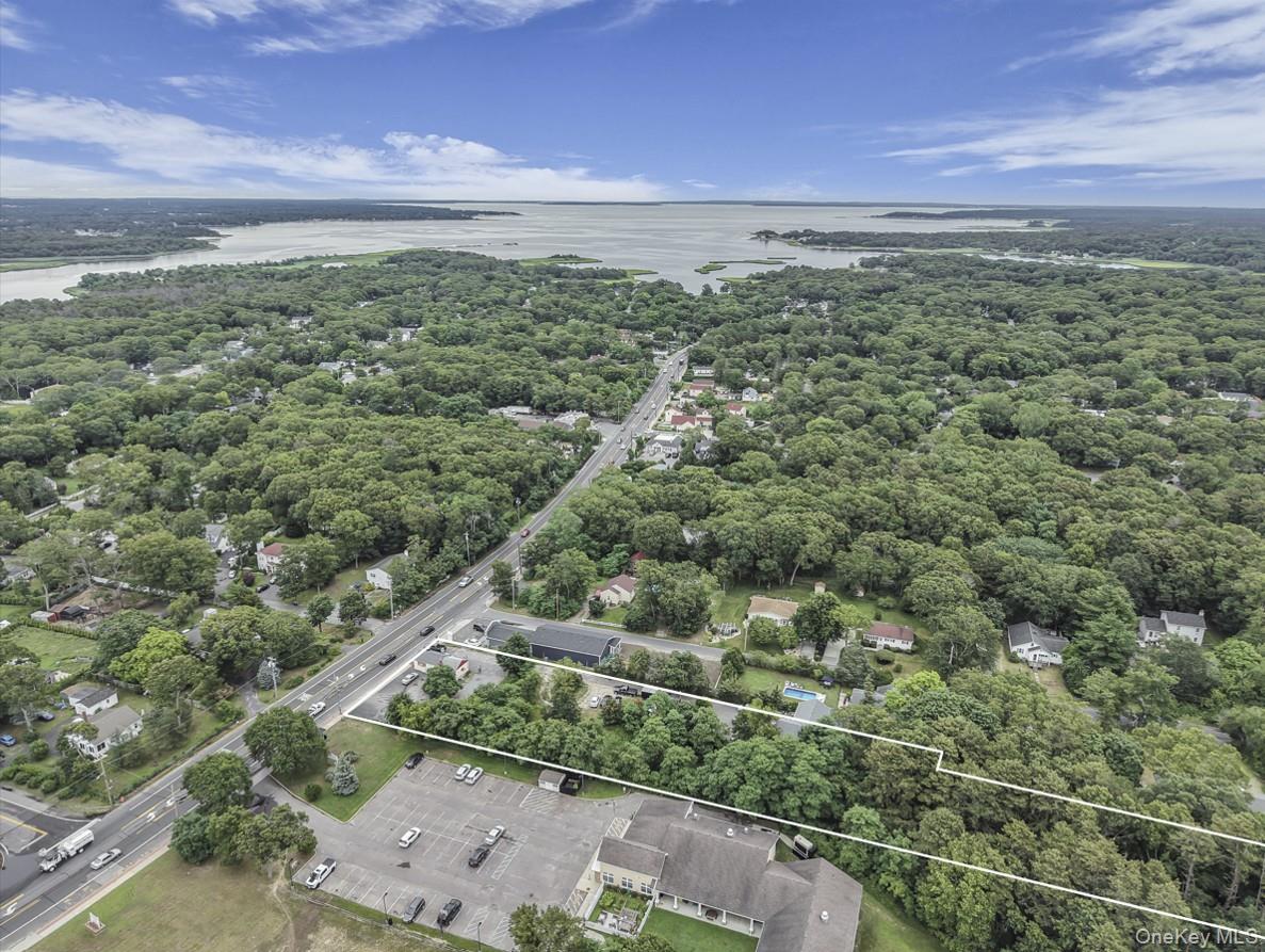 669 Flanders Road, Flanders, NY 11901