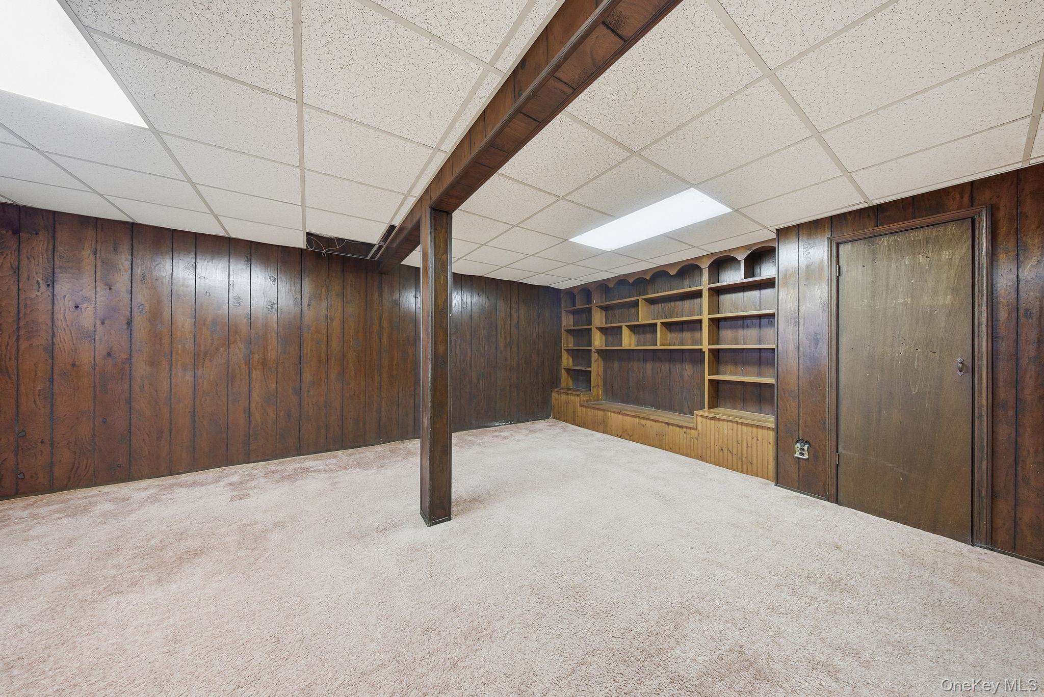 16 Mountain Avenue, Middletown, NY 10940