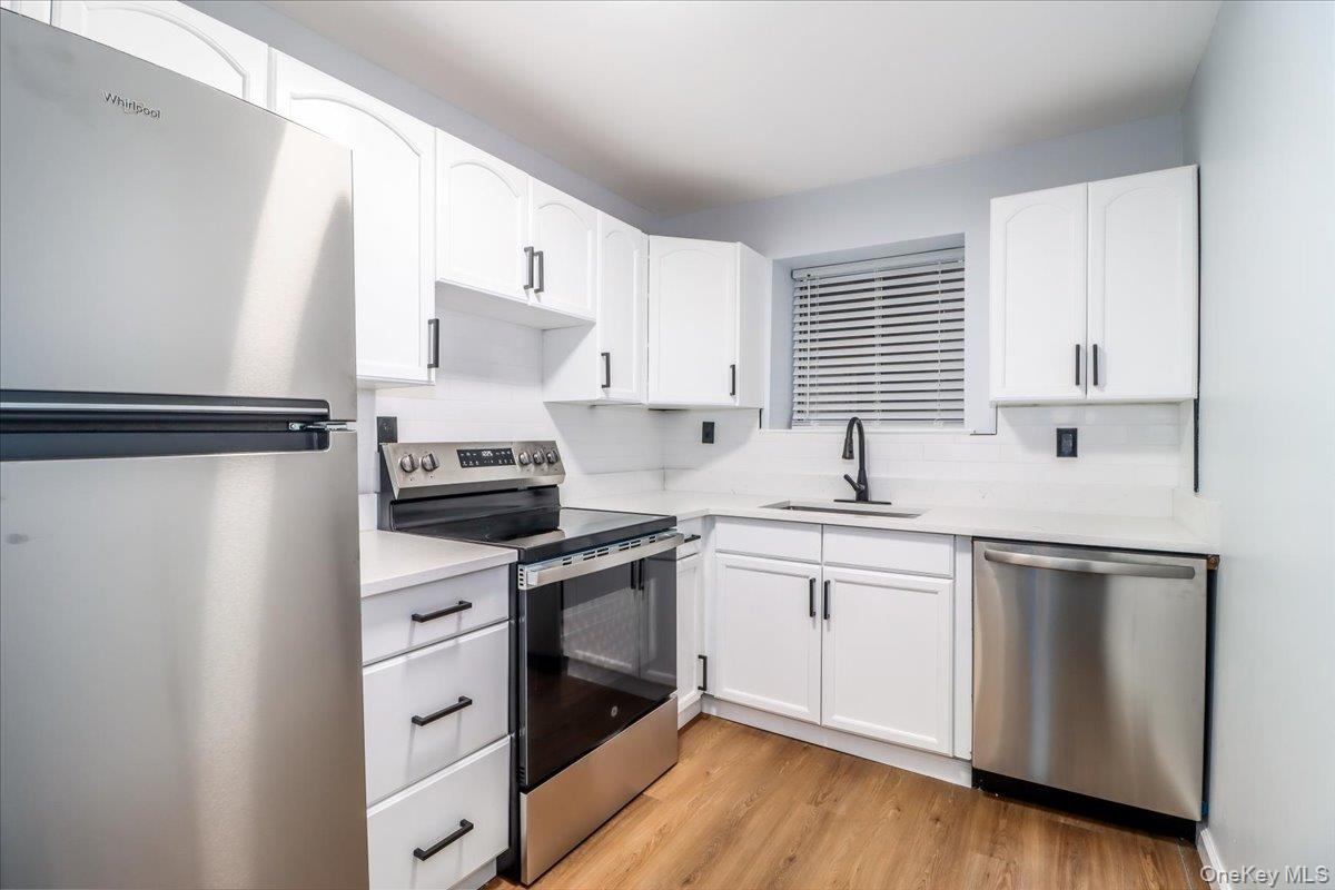 615 Fox Run Lane, Carmel, NY 10512