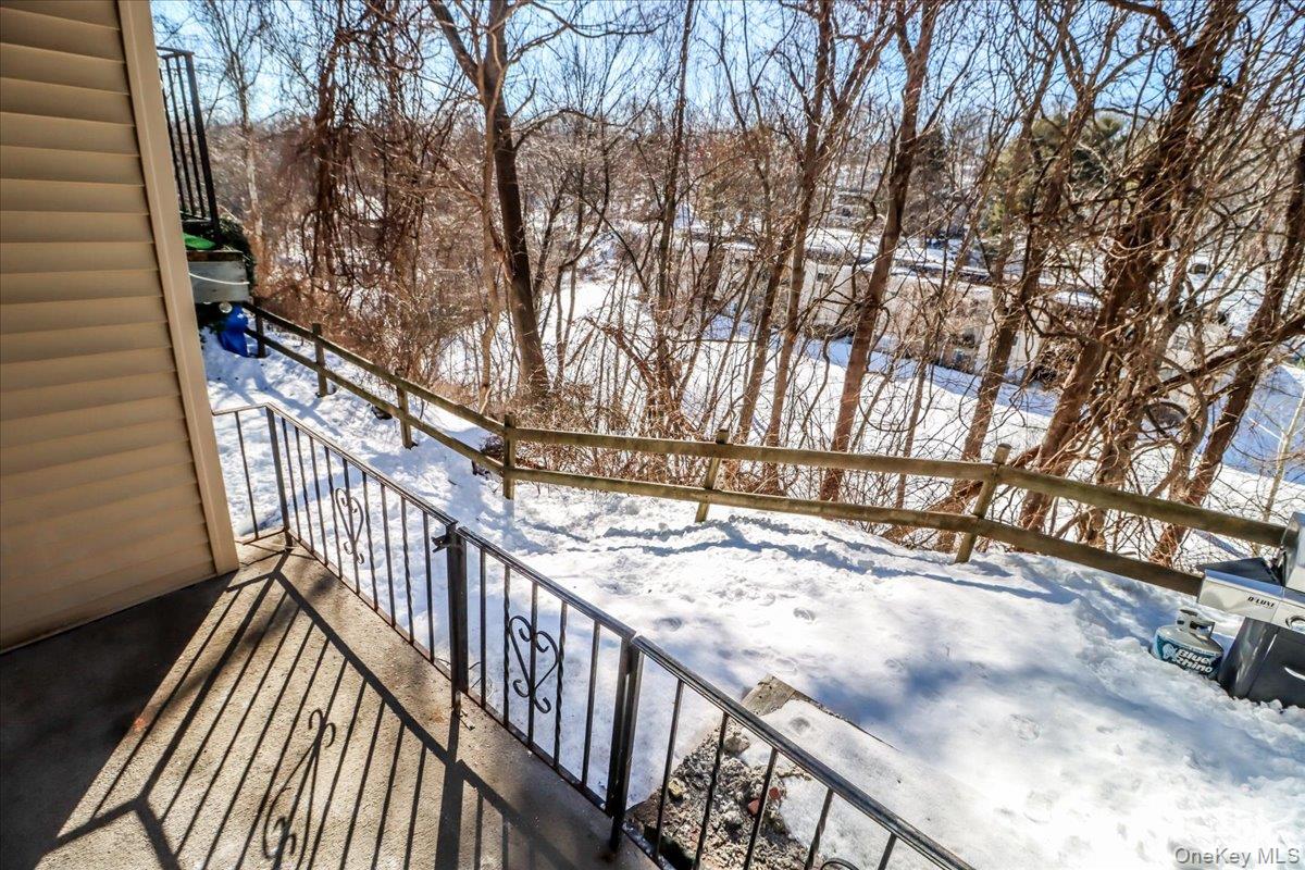 615 Fox Run Lane, Carmel, NY 10512