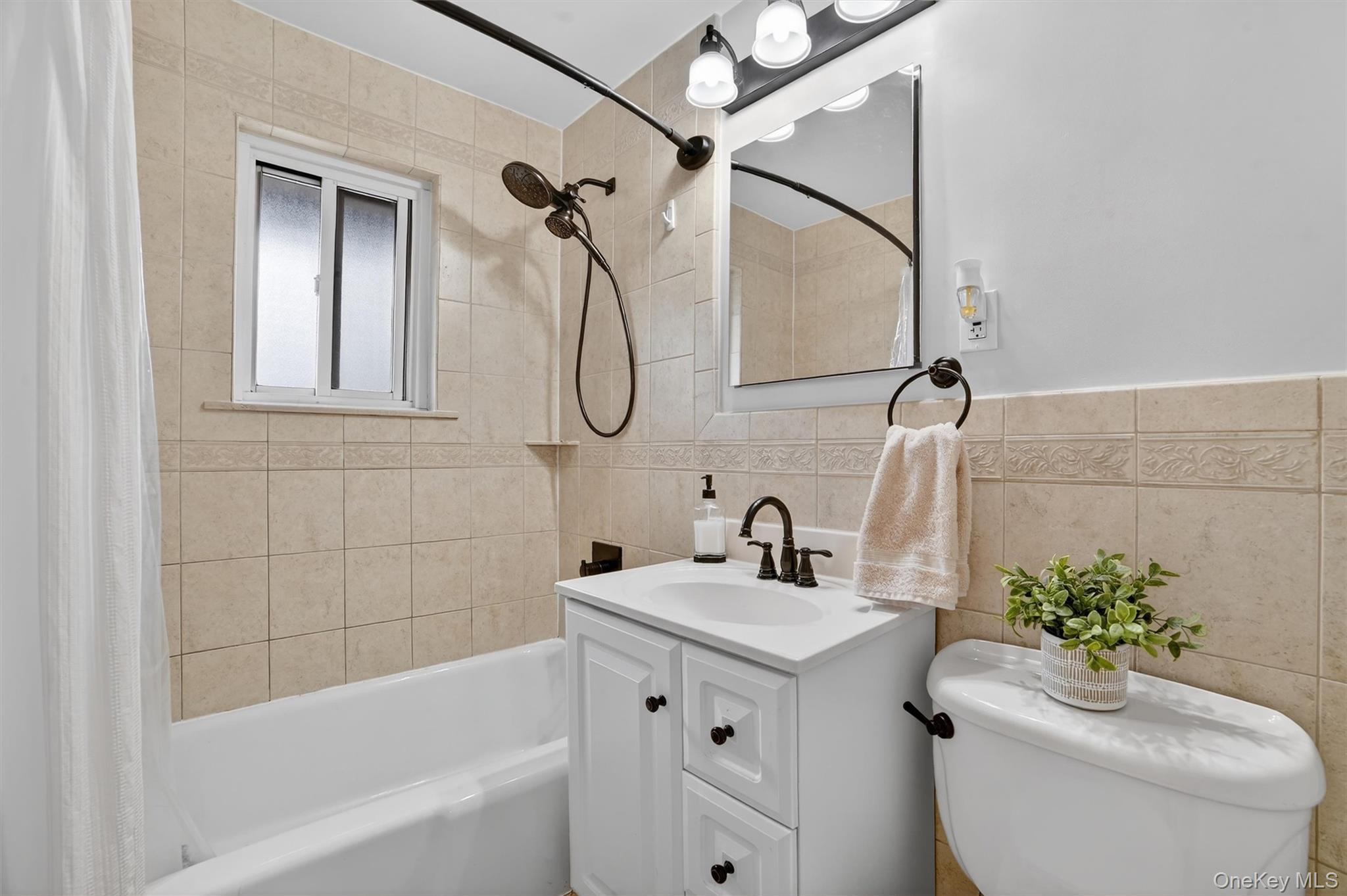 70 West Street # C4, Harrison, NY 10528