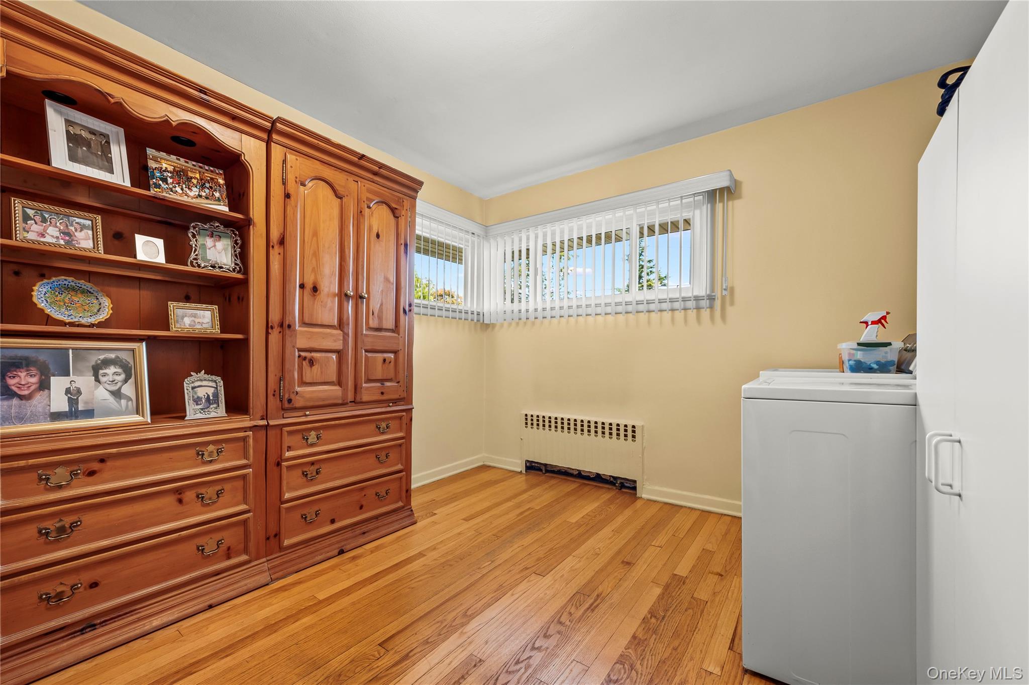 2860 Lenox Road, Oceanside, NY 11572