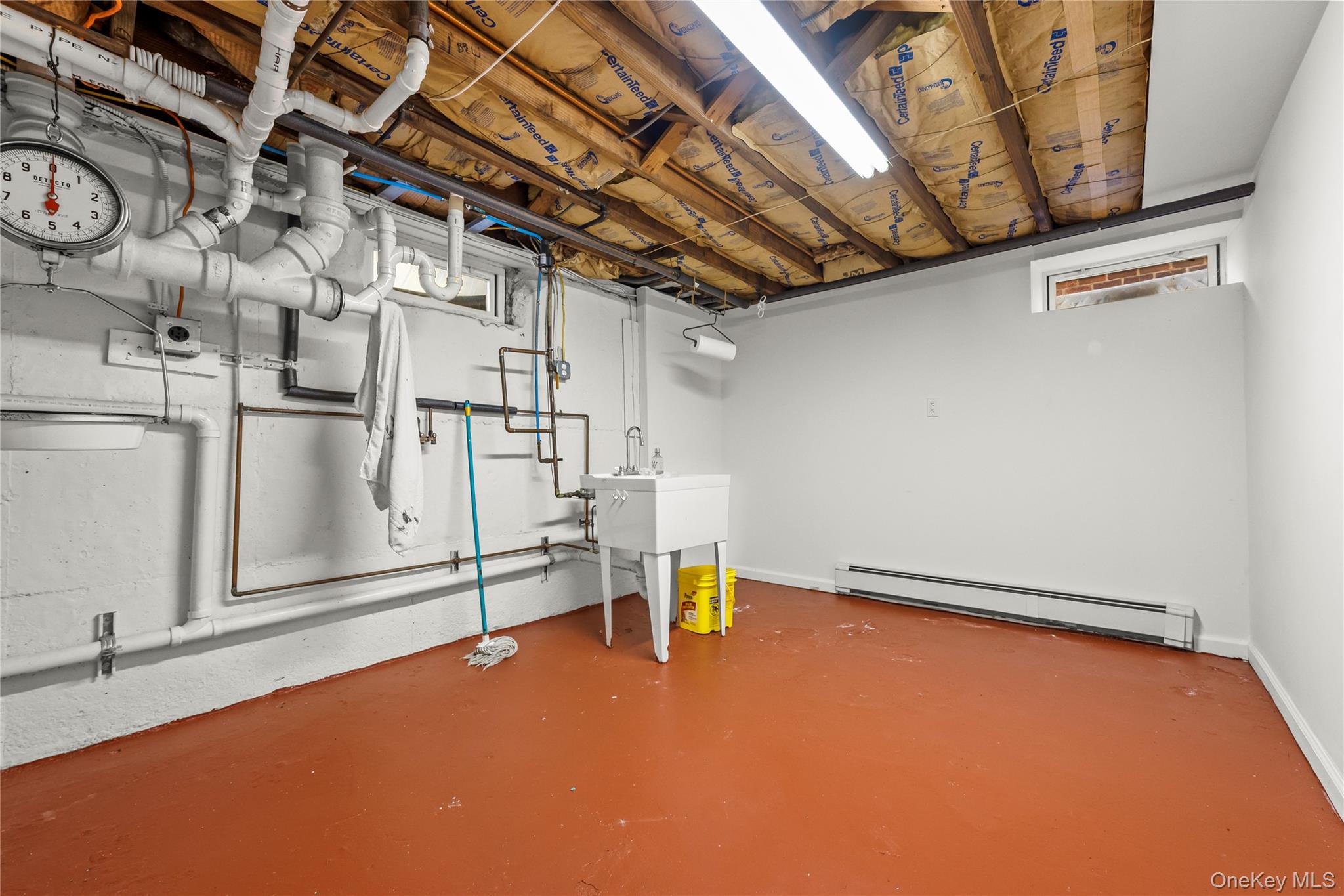 2860 Lenox Road, Oceanside, NY 11572