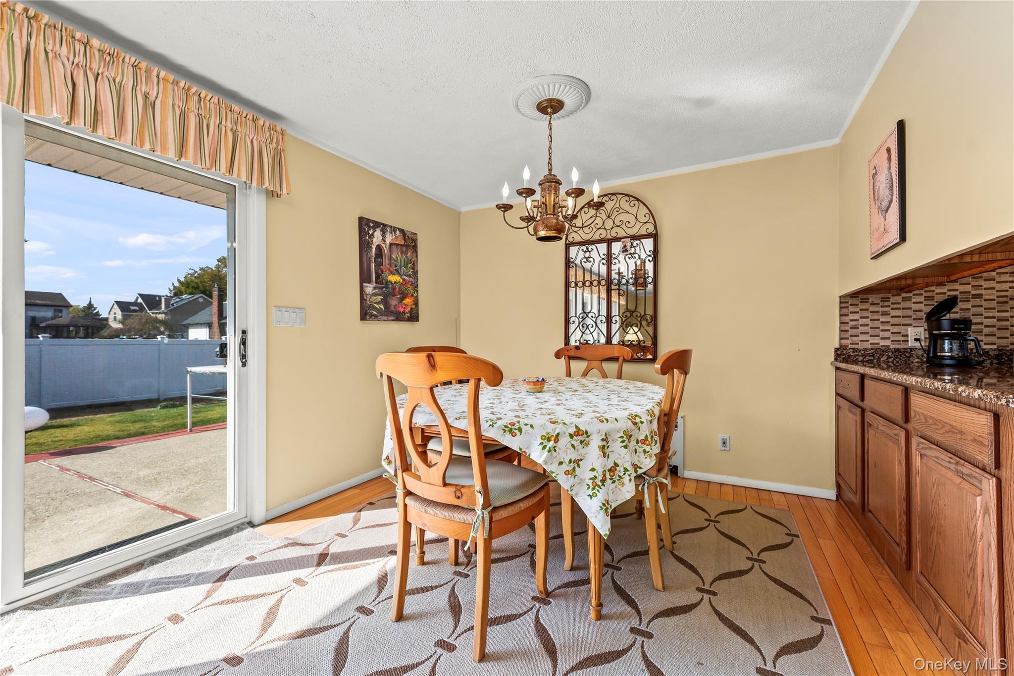 2860 Lenox Road, Oceanside, NY 11572