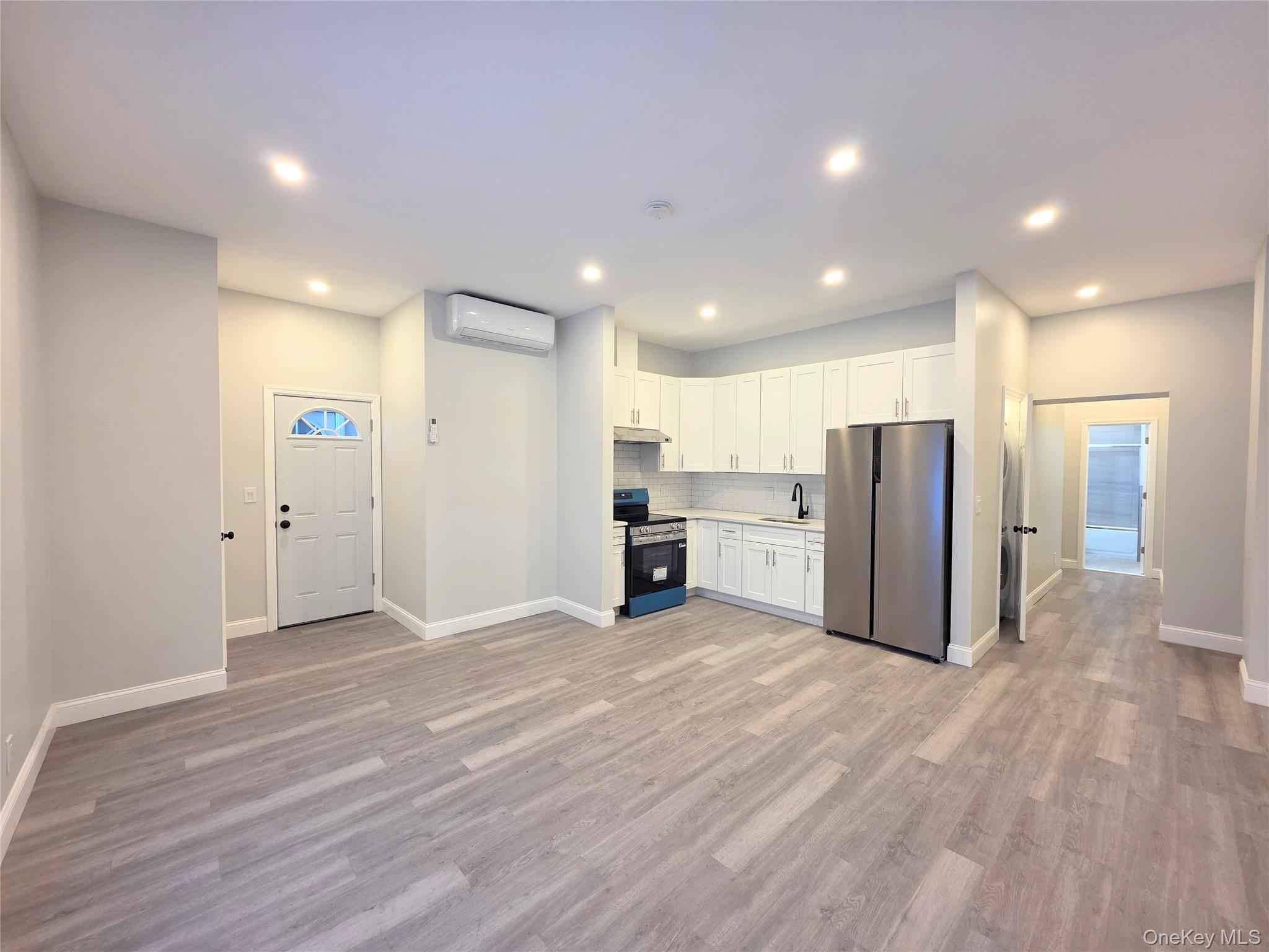 143 Jericho Turnpike # APT A, Mineola, NY 11501